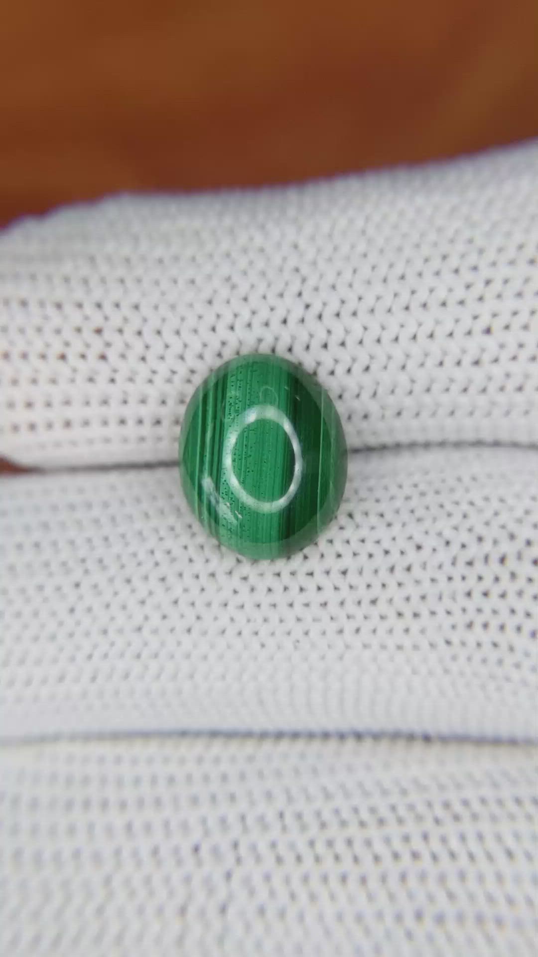 4.62 Ct. Cabochon Malachite from Russia Size Video