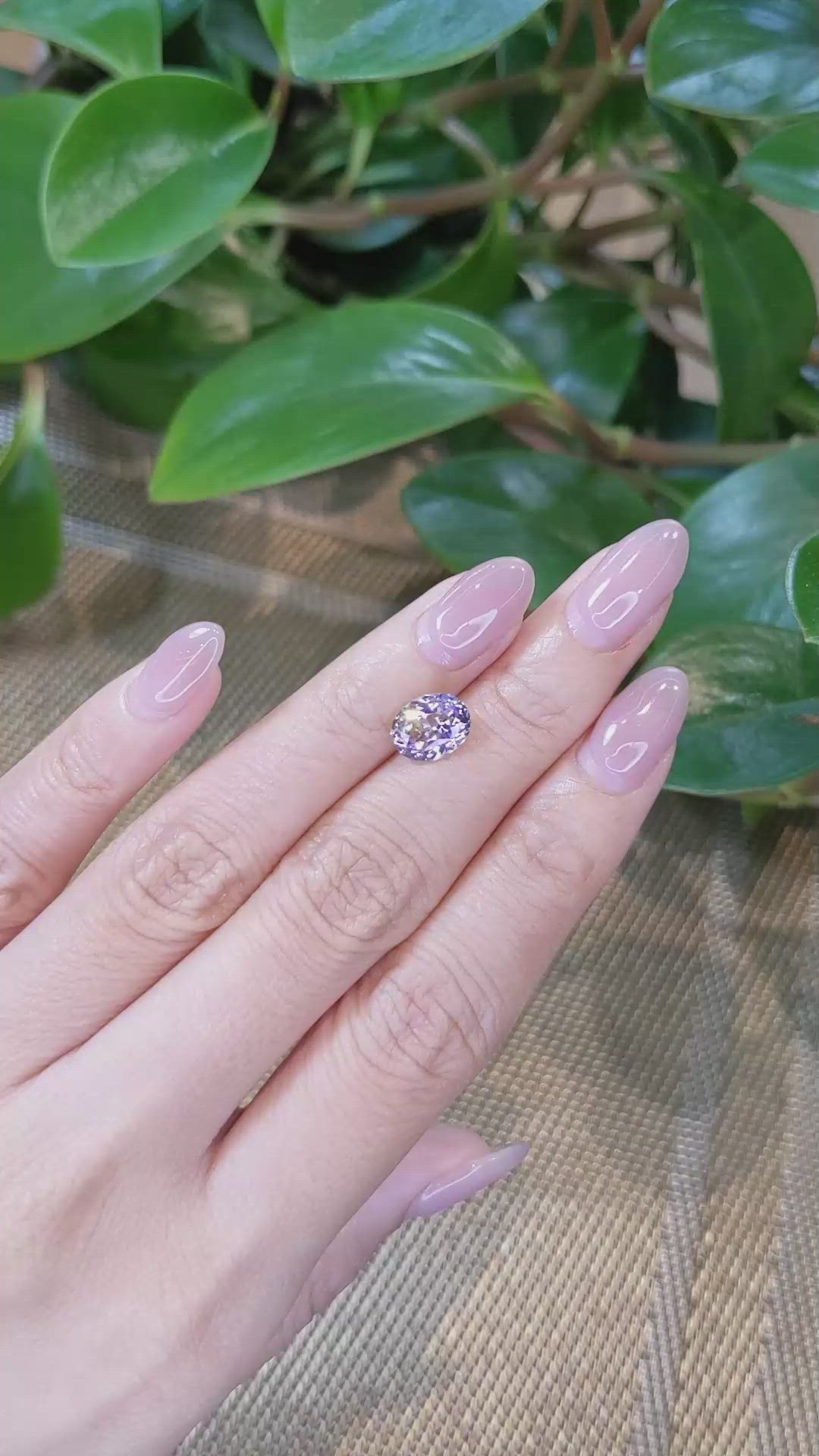 2.20 Ct. Spinel from Ceylon (Sri Lanka) Size Video