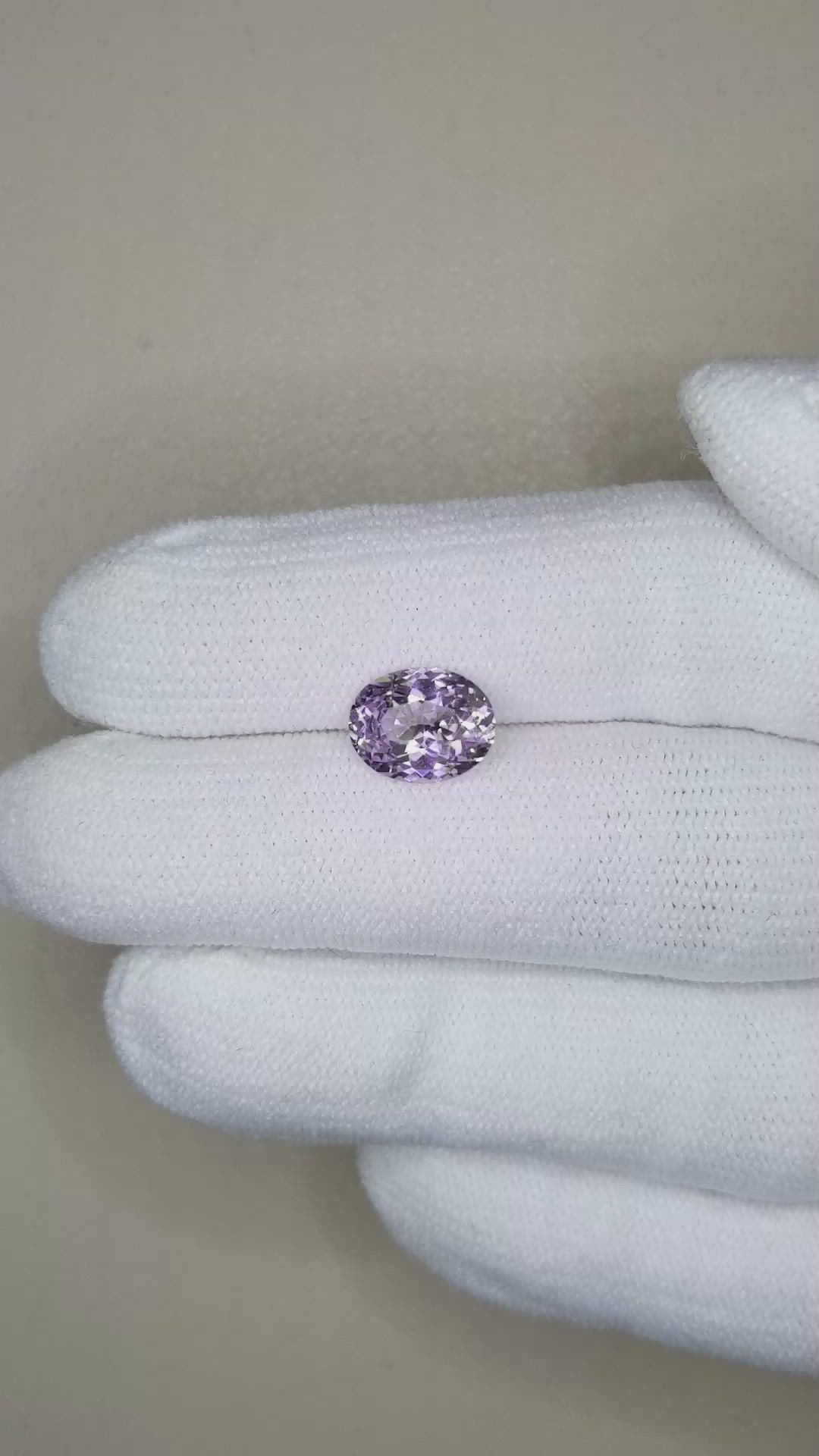 2.20 Ct. Spinel from Ceylon (Sri Lanka) Size Video
