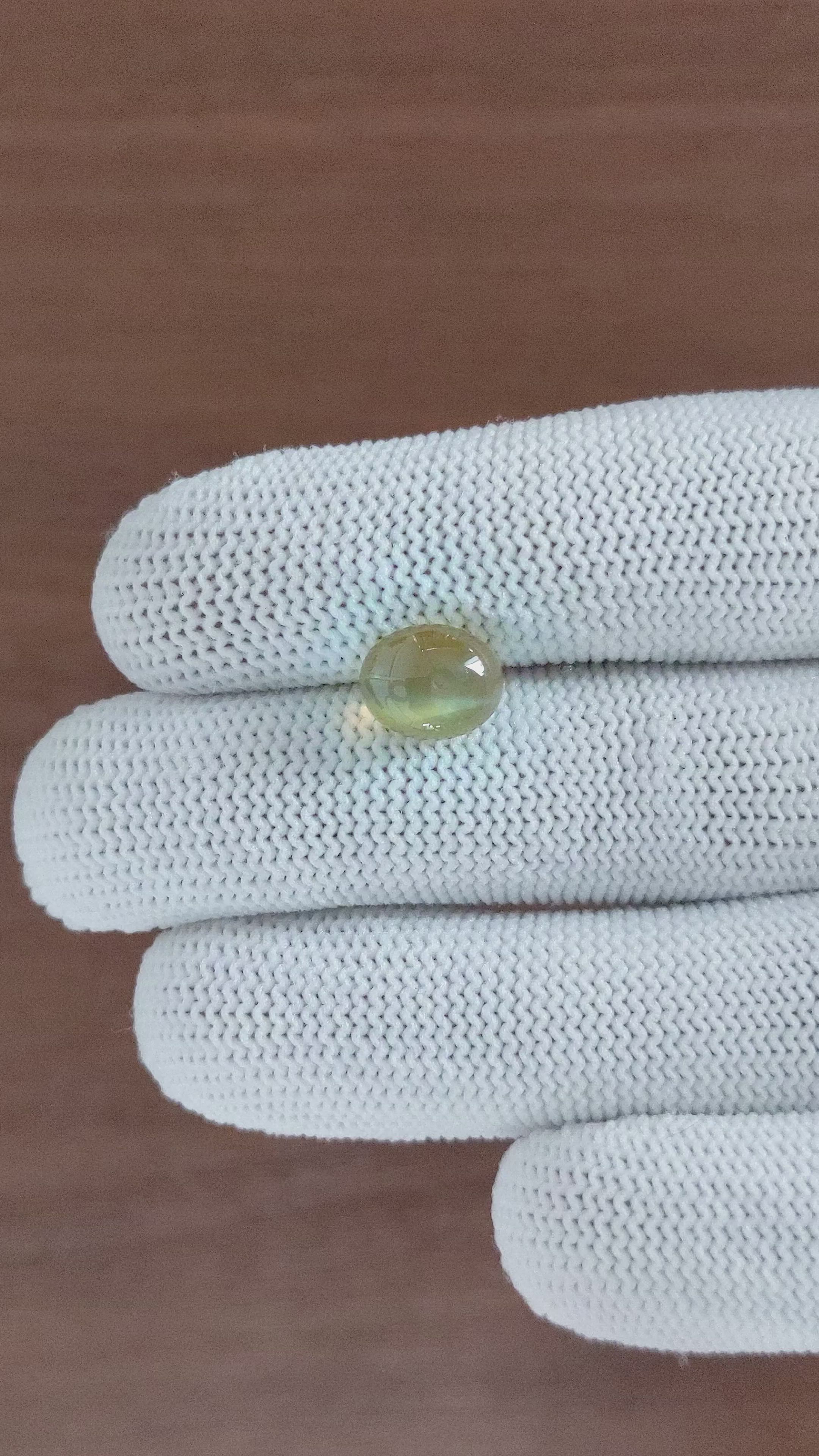 5.09 Ct. Cabochon Chrysoberyl from Ceylon (Sri Lanka) Size Video