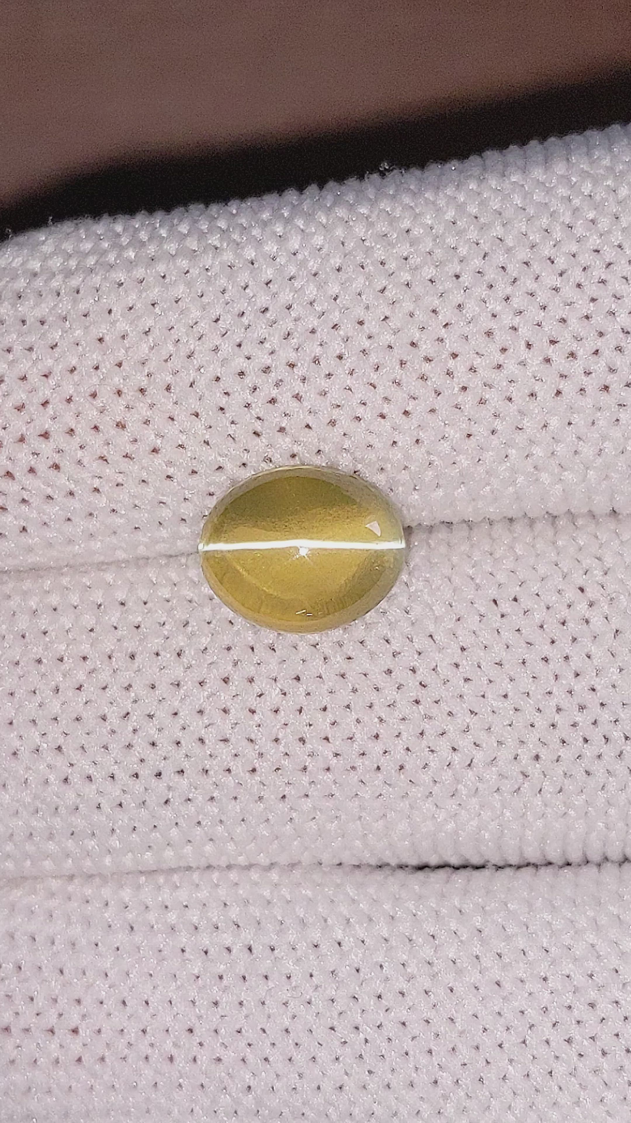 5.09 Ct. Cabochon Chrysoberyl from Ceylon (Sri Lanka) Size Video