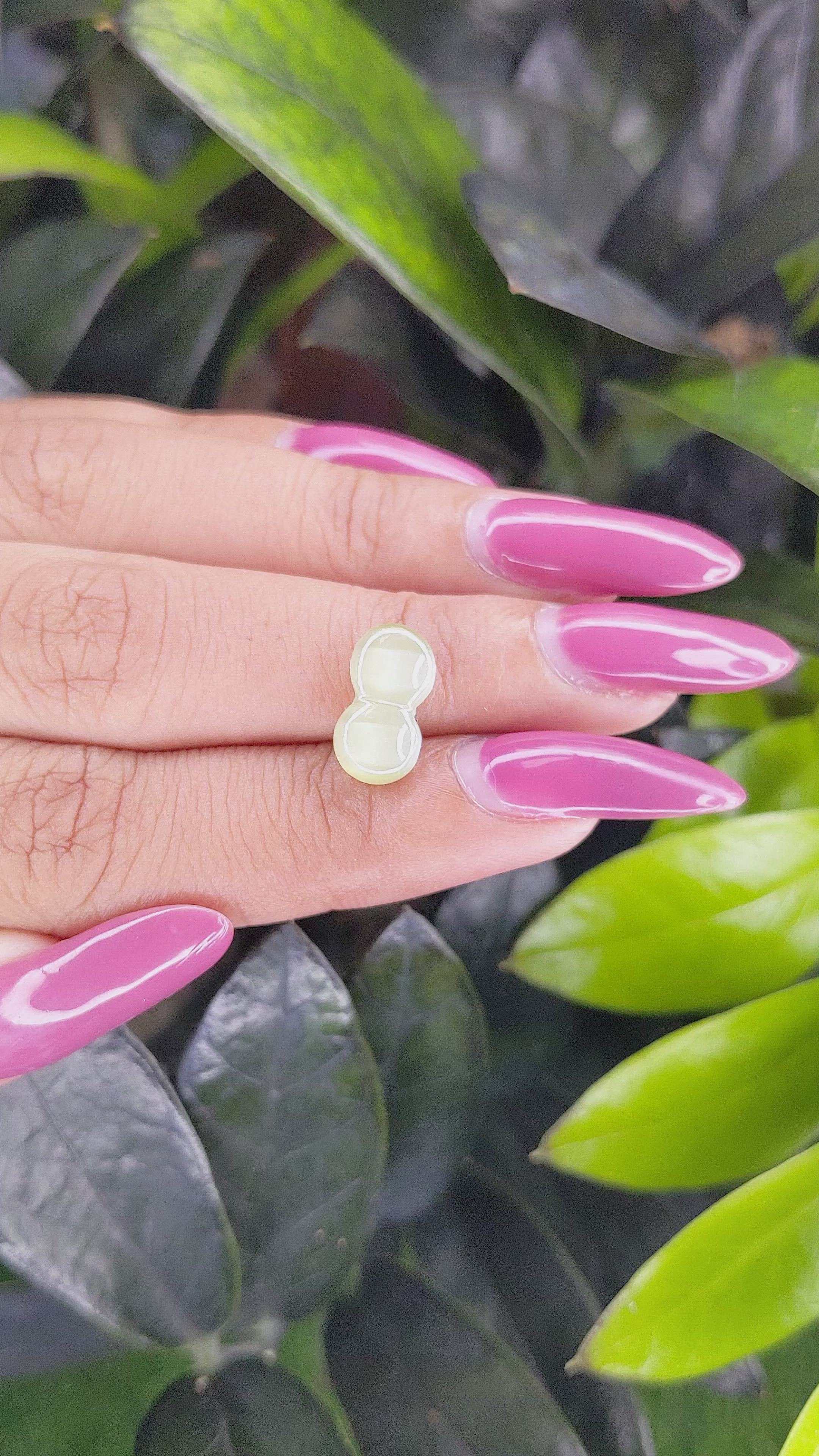 3.80 Ct. Cabochon Chrysoberyl from Ceylon (Sri Lanka) Size Video