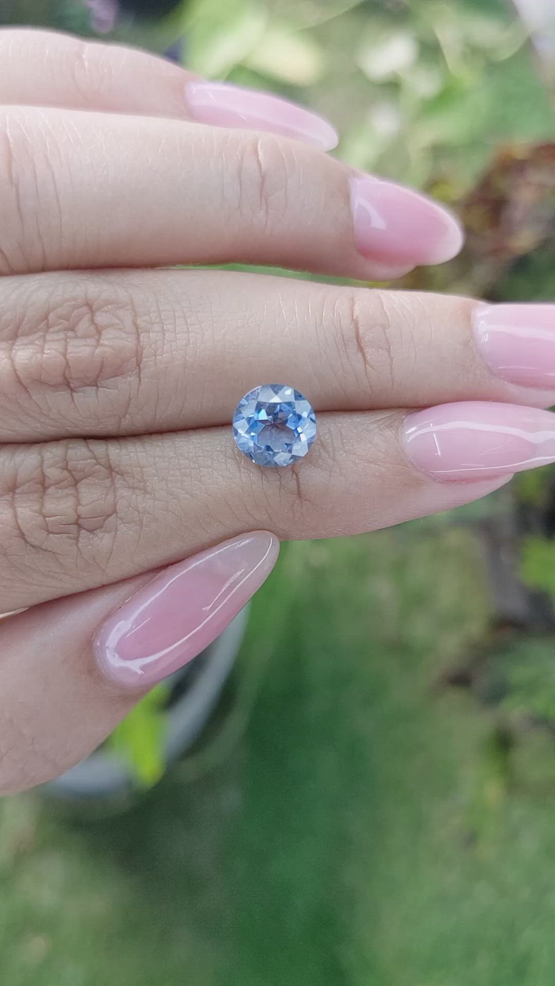 2.31 Ct. White Opal from Ceylon (Sri Lanka) Size Video