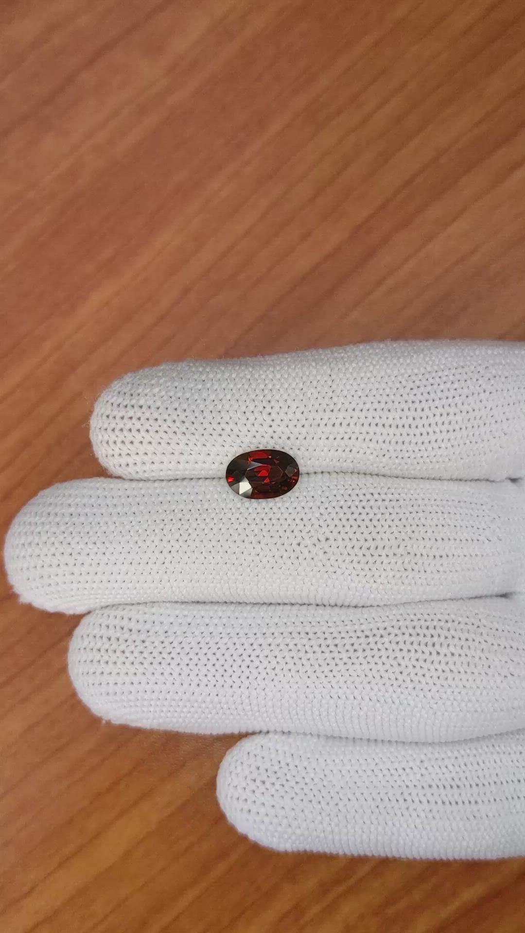 2.52 Ct. Garnet from Ceylon (Sri Lanka) Size Video