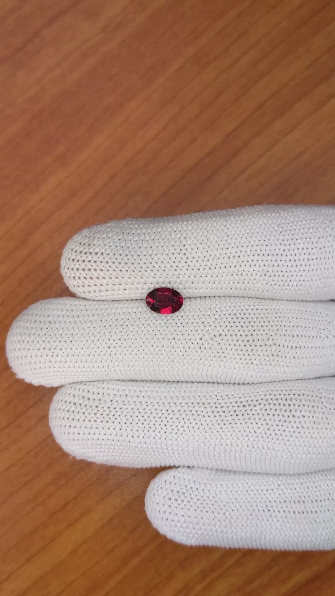 1.16 Ct. Garnet from Ceylon (Sri Lanka) Size Video