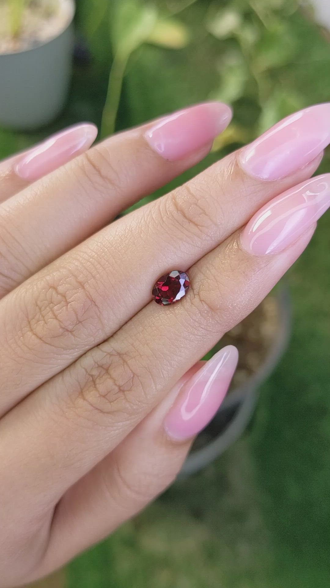 1.16 Ct. Garnet from Ceylon (Sri Lanka) Size Video