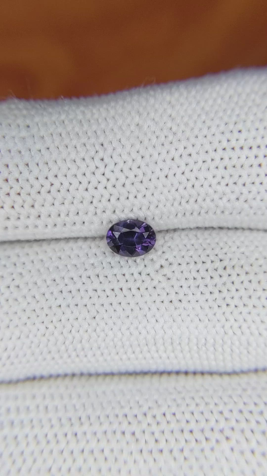 0.55 Ct. Spinel from Ceylon (Sri Lanka) Size Video