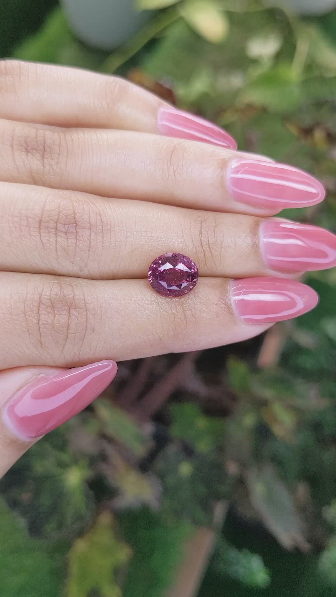 3.31 Ct. Spinel from Ceylon (Sri Lanka) Size Video