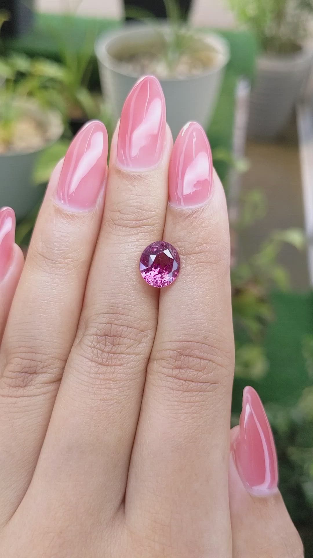 3.31 Ct. Spinel from Ceylon (Sri Lanka) Size Video