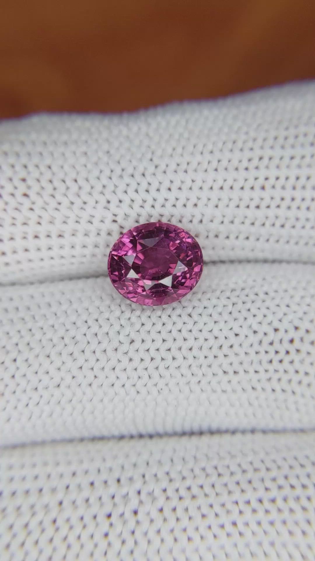 3.31 Ct. Spinel from Ceylon (Sri Lanka) Size Video