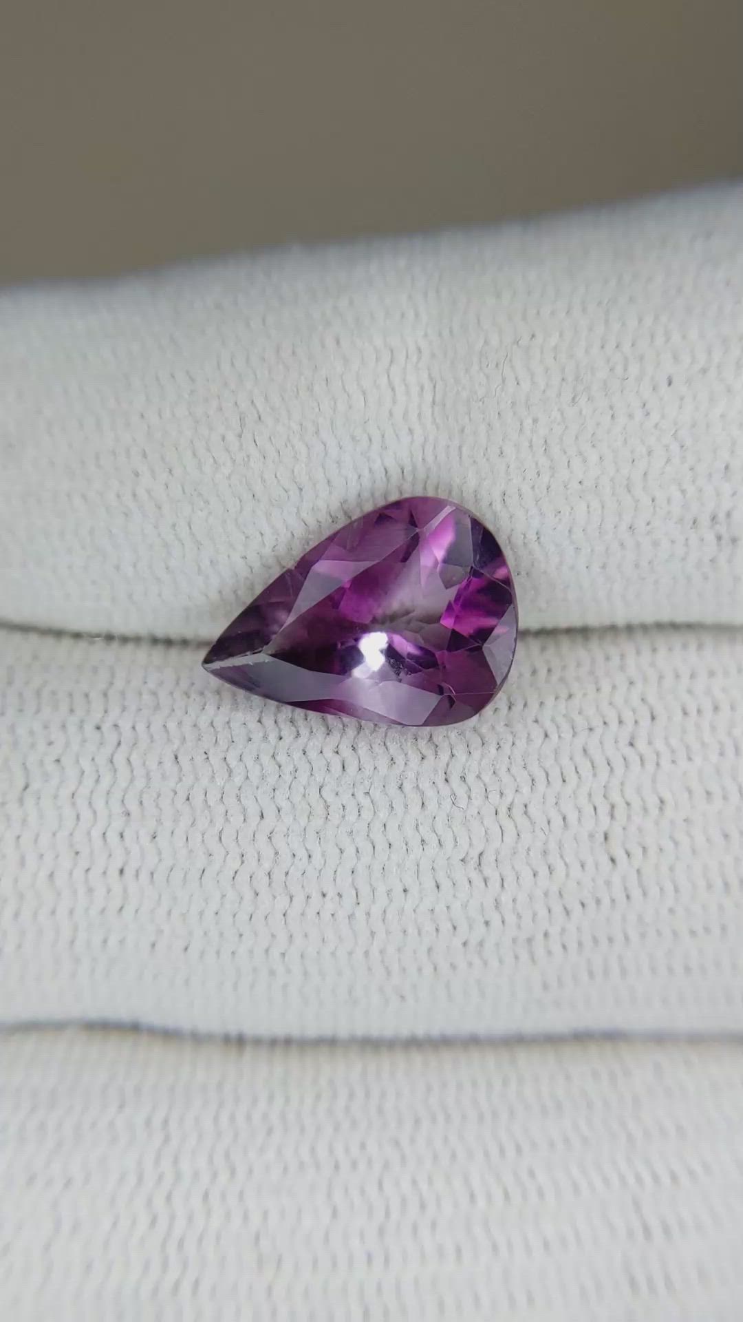 3.60 Ct. Fluorite Size Video