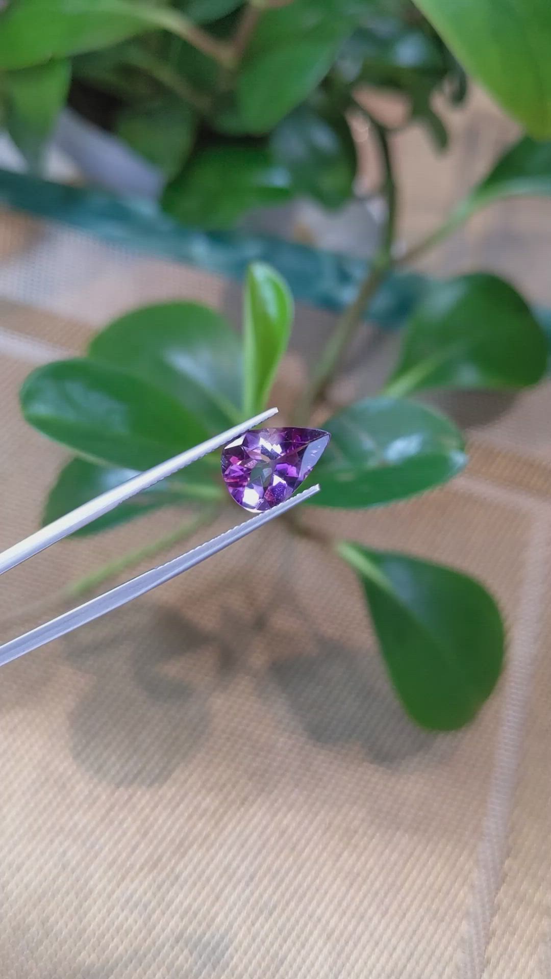 3.60 Ct. Fluorite Size Video