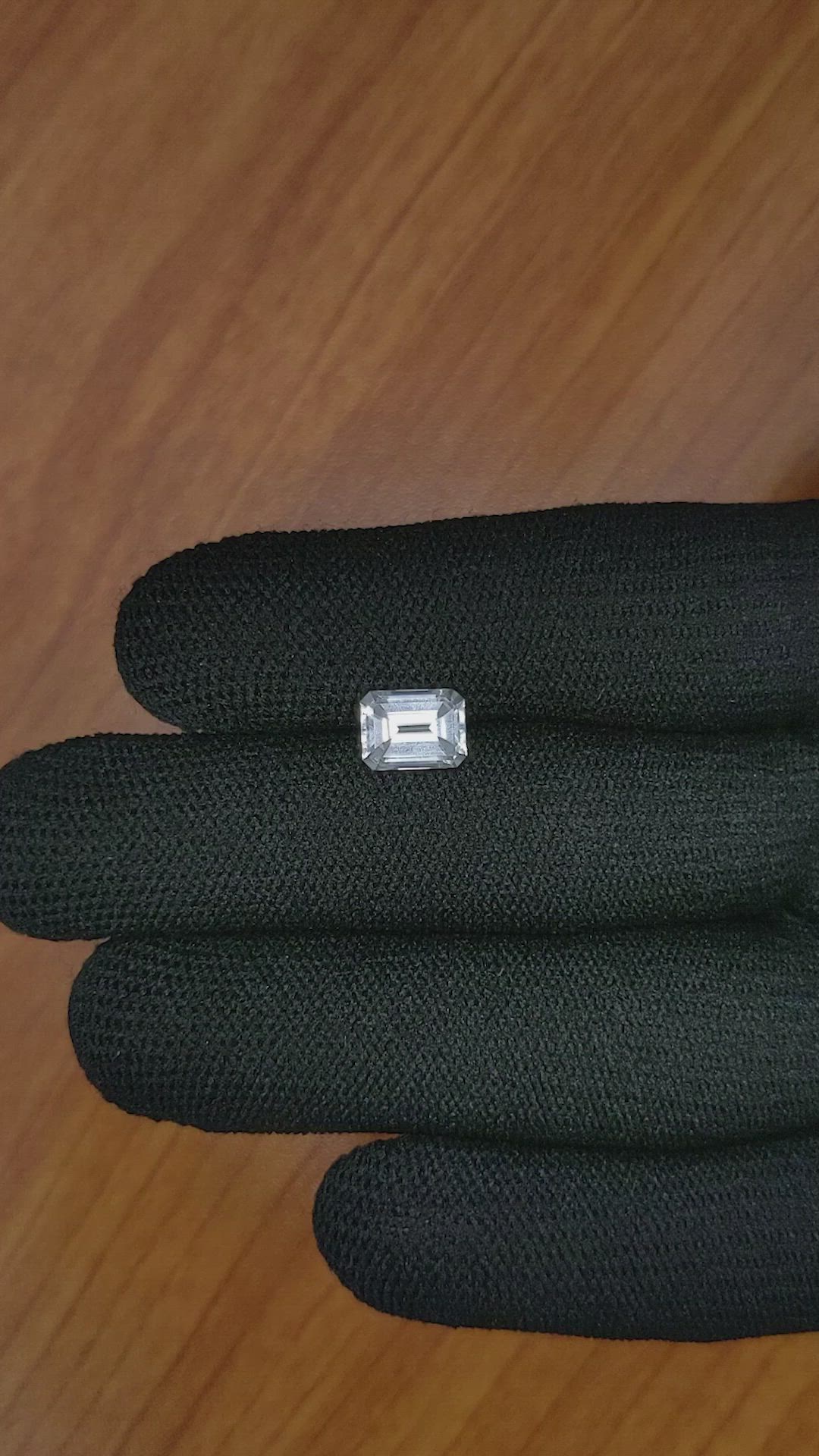 1.99 Ct. Zircon from Ceylon (Sri Lanka) Size Video