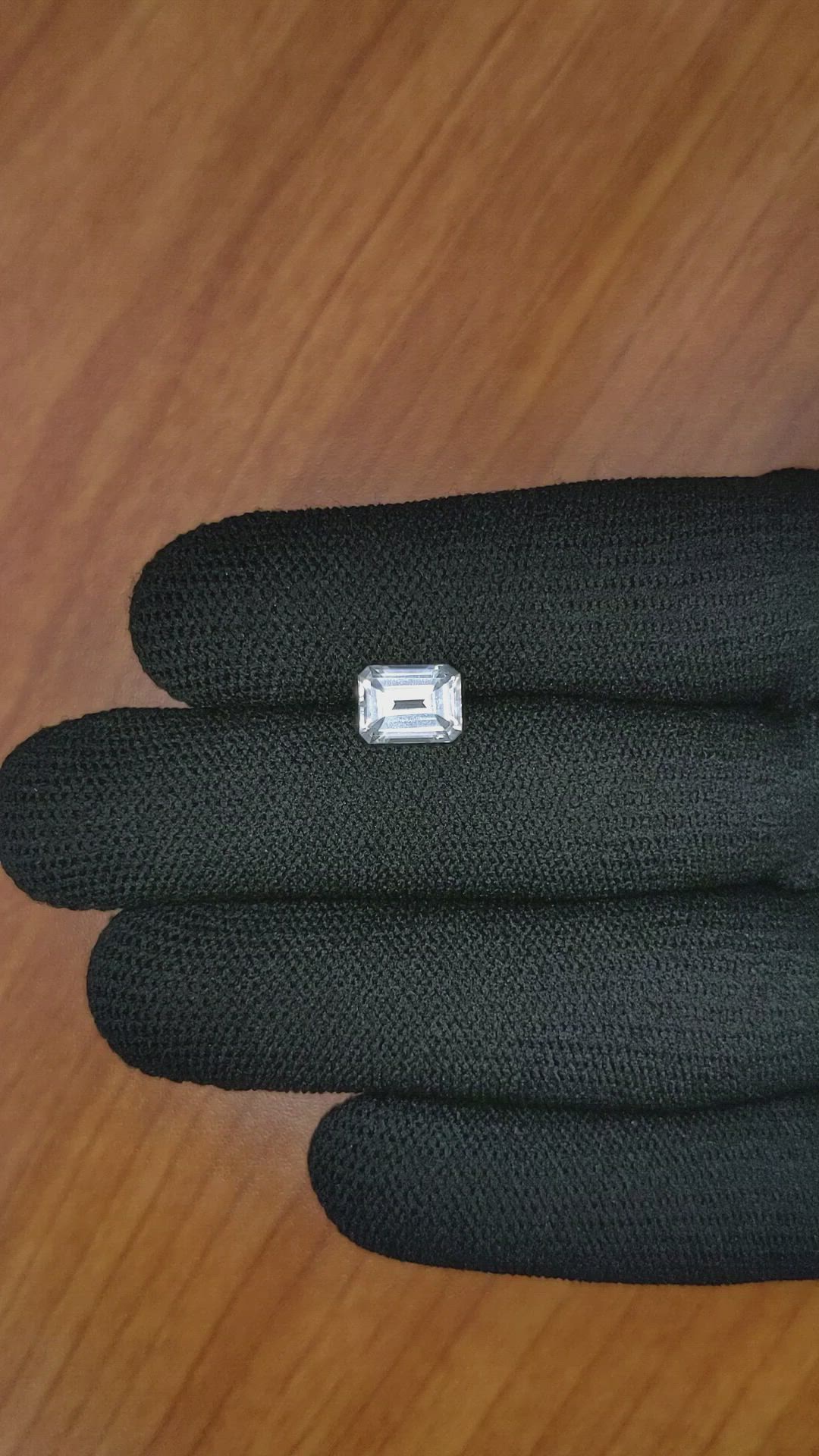 2.04 Ct. Zircon from Ceylon (Sri Lanka) Size Video