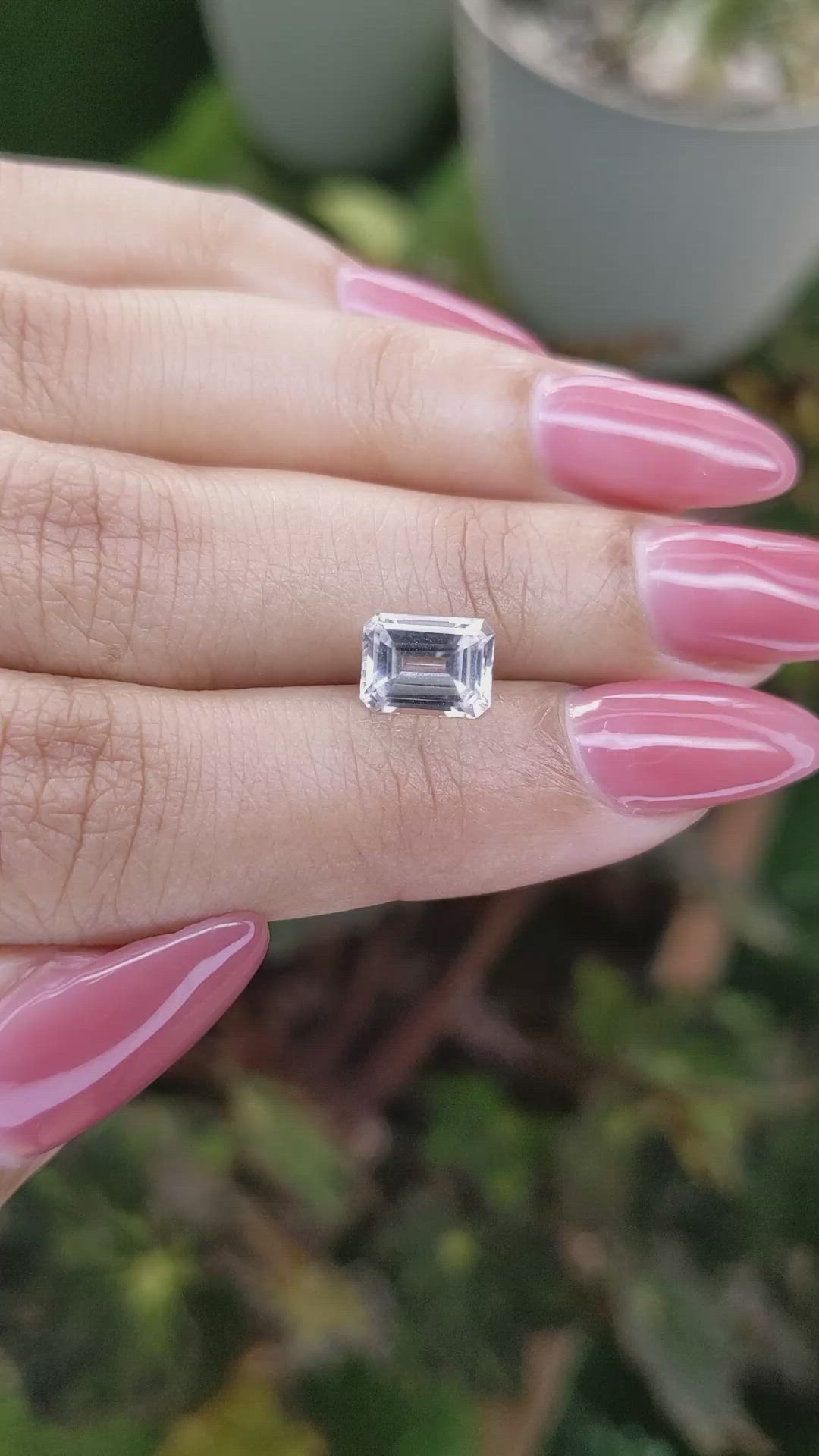 2.04 Ct. Zircon from Ceylon (Sri Lanka) Size Video