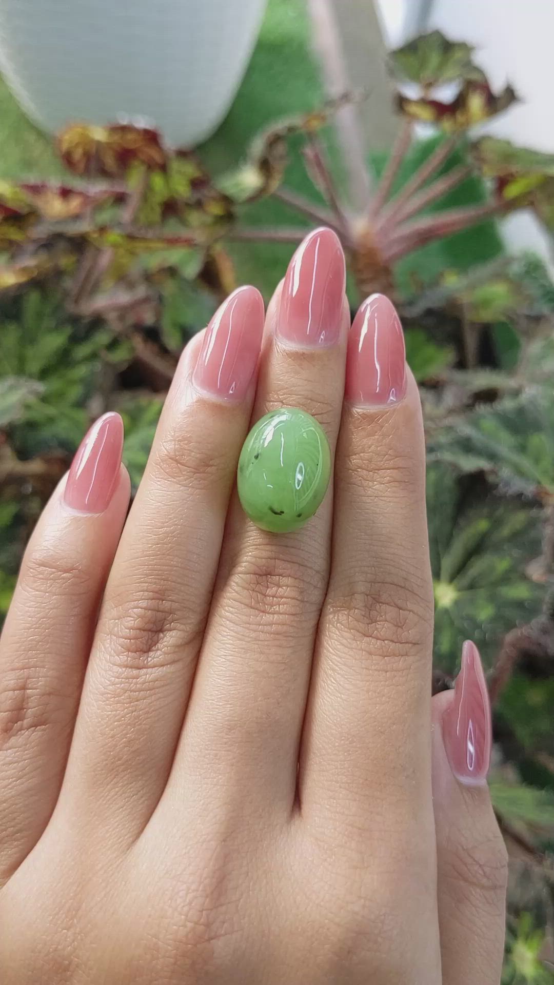 21.20 Ct. Cabochon Jade from Burma (Myanmar) Size Video