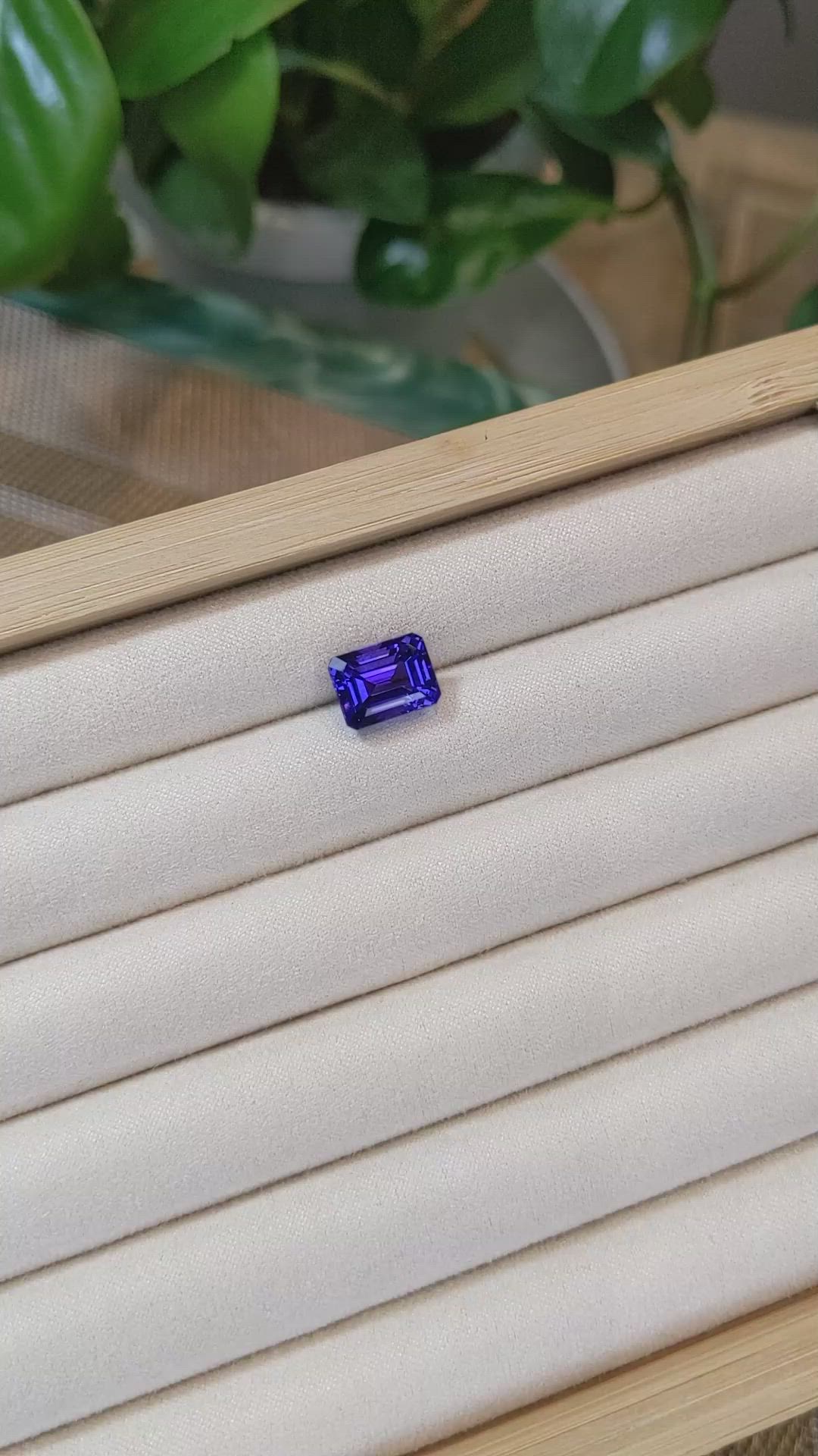 5.90 Ct. Tanzanite from Tanzania Size Video