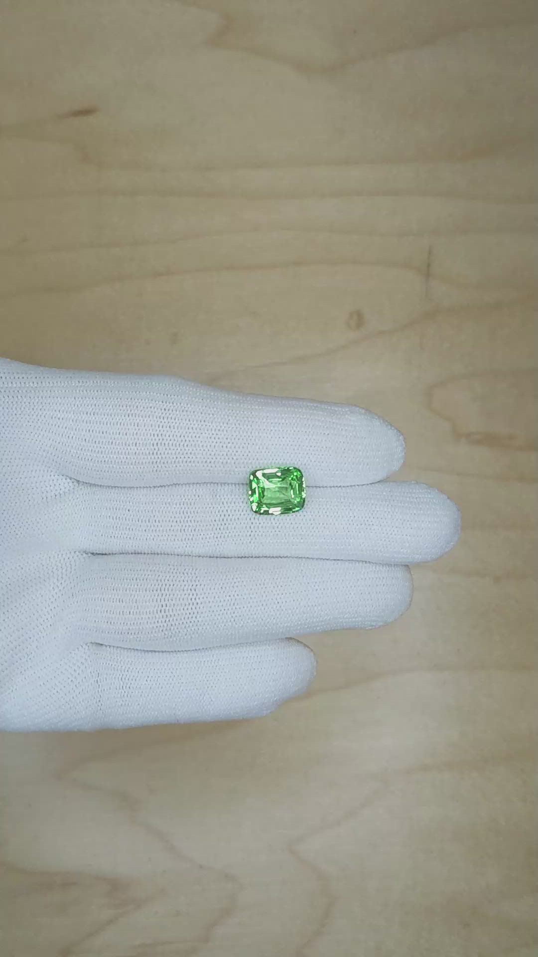 4.03 Ct. Chrysoberyl from Ceylon (Sri Lanka) Size Video