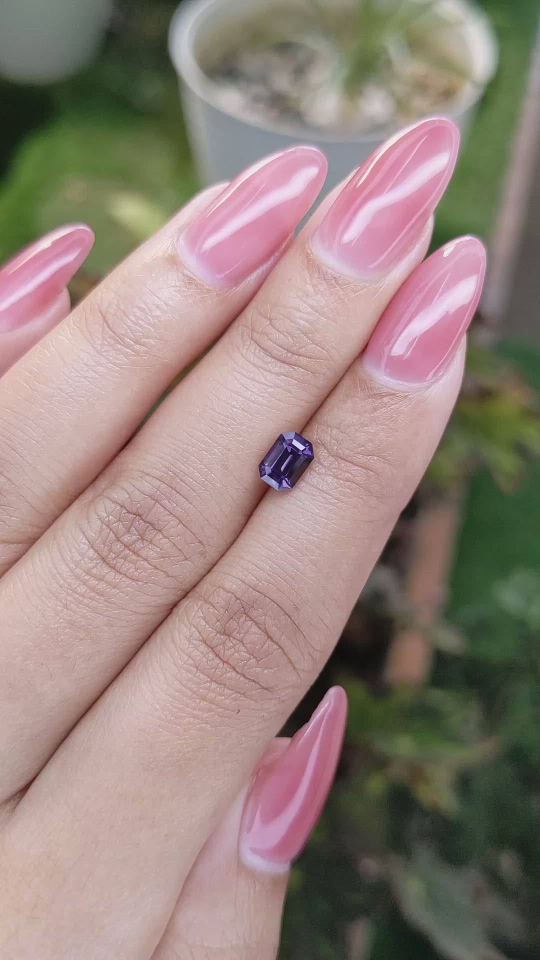 0.83 Ct. Spinel from Ceylon (Sri Lanka) Size Video