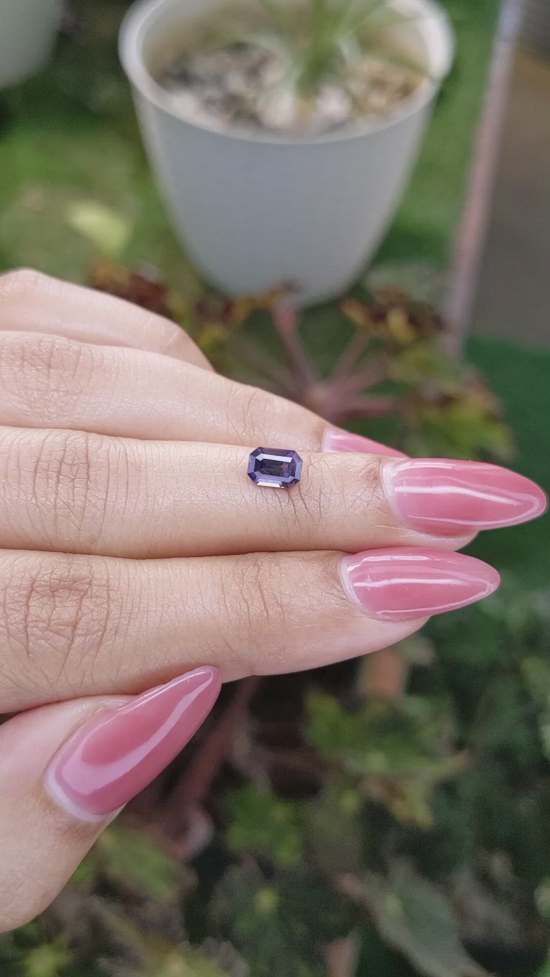 0.83 Ct. Spinel from Ceylon (Sri Lanka) Size Video