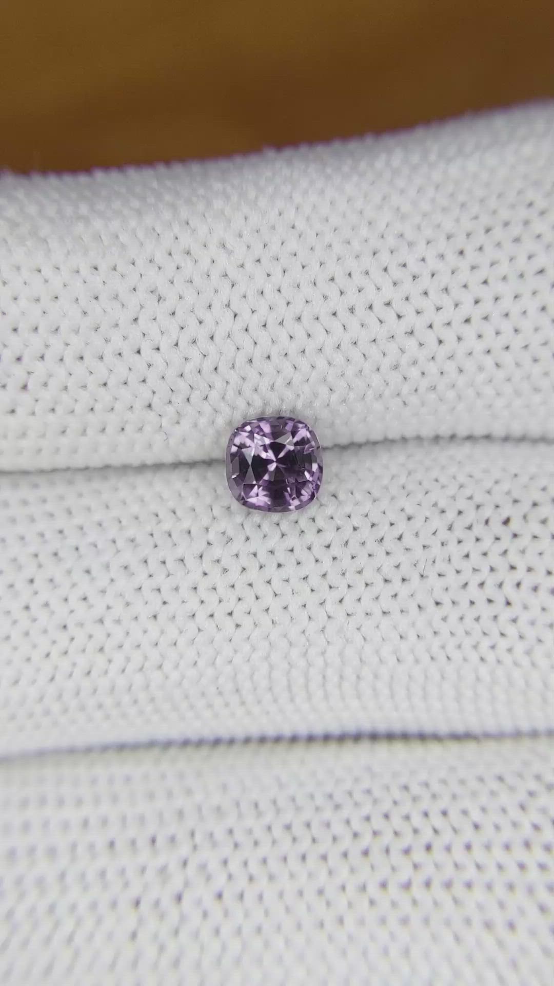 0.80 Ct. Spinel from Ceylon (Sri Lanka) Size Video