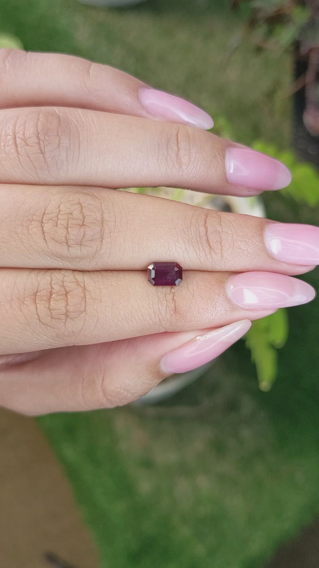 1.08 Ct. Garnet from Ceylon (Sri Lanka) Size Video