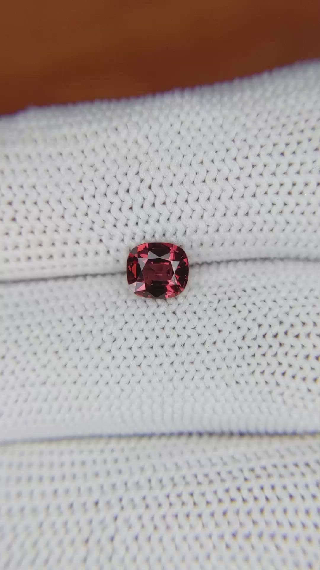 0.85 Ct. Garnet from Ceylon (Sri Lanka) Size Video