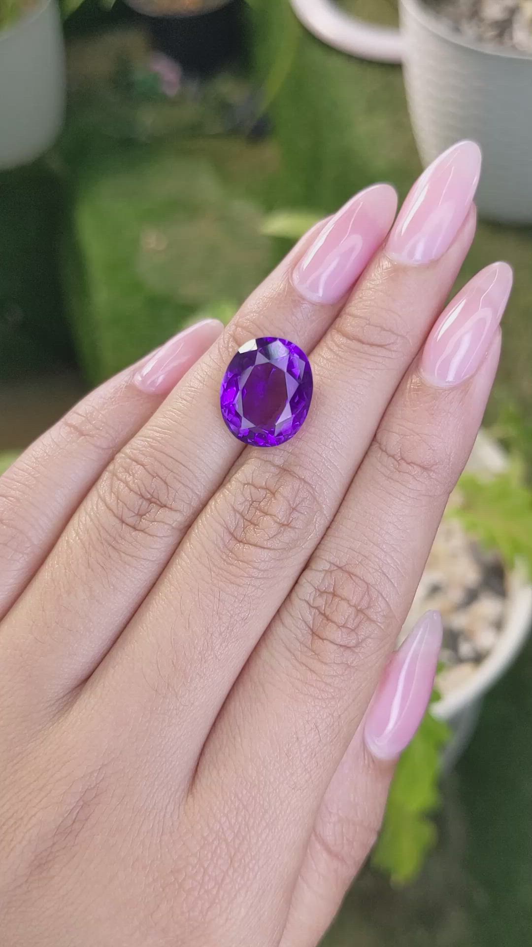 8.70 Ct. Amethyst from Ceylon (Sri Lanka) Size Video