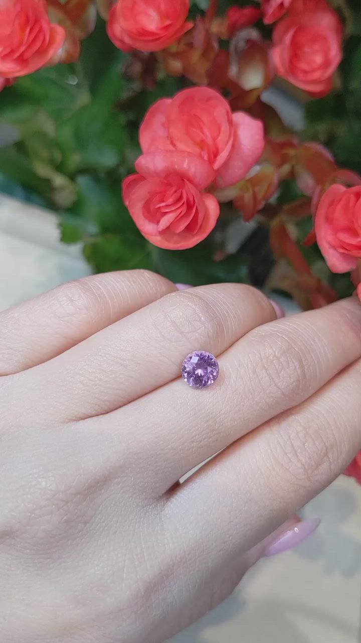 1.60 Ct. Spinel from Ceylon (Sri Lanka) Size Video