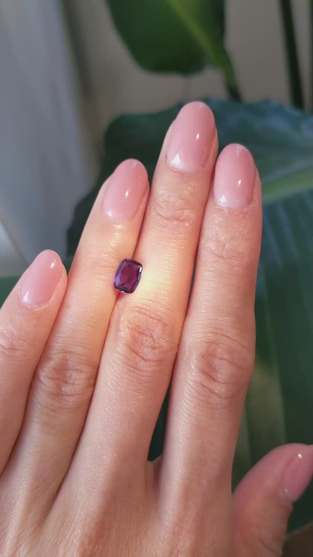 0.92 Ct. Alexandrite from Brazil Size Video