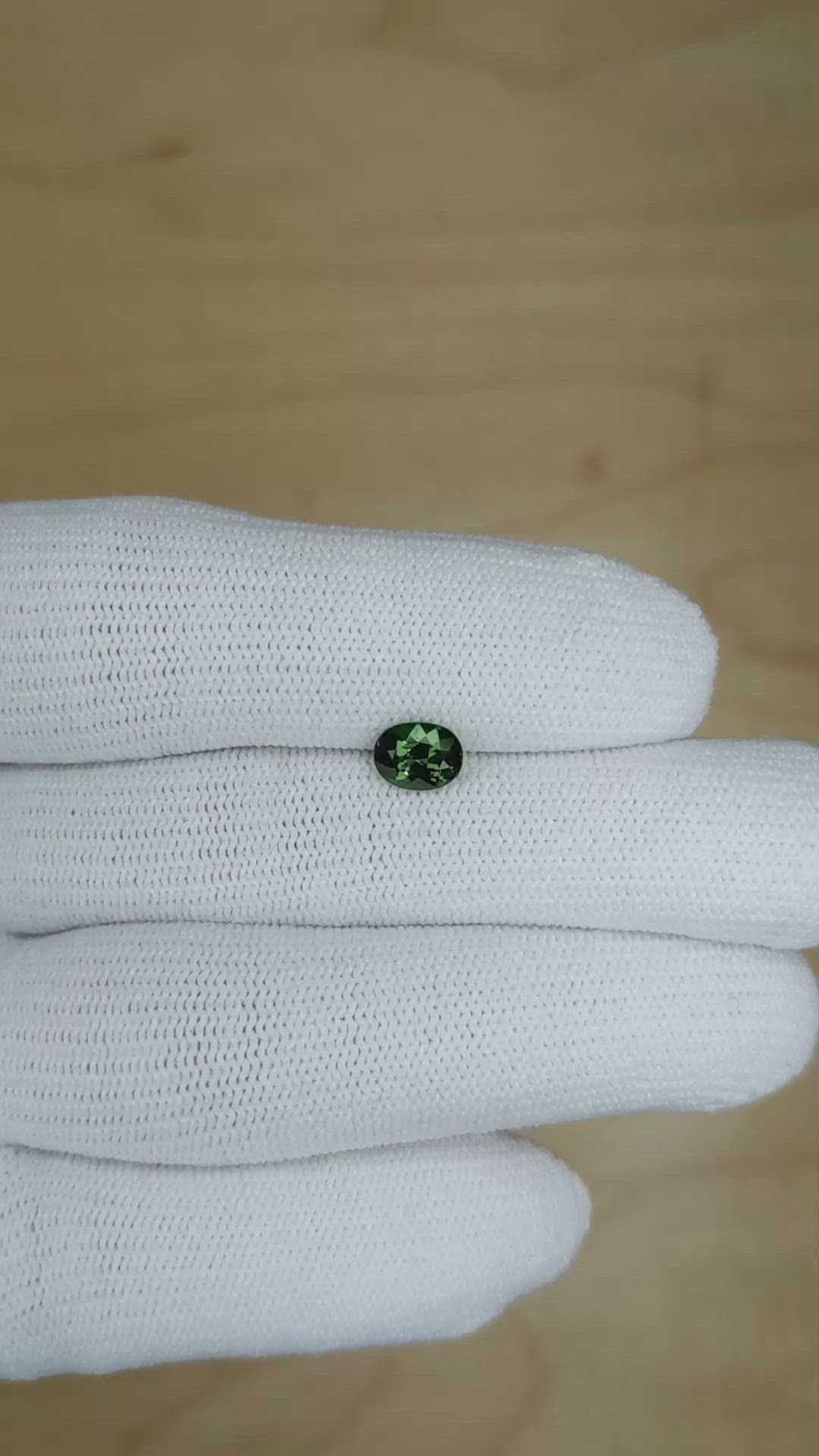 0.94 Ct. Alexandrite from Brazil Size Video