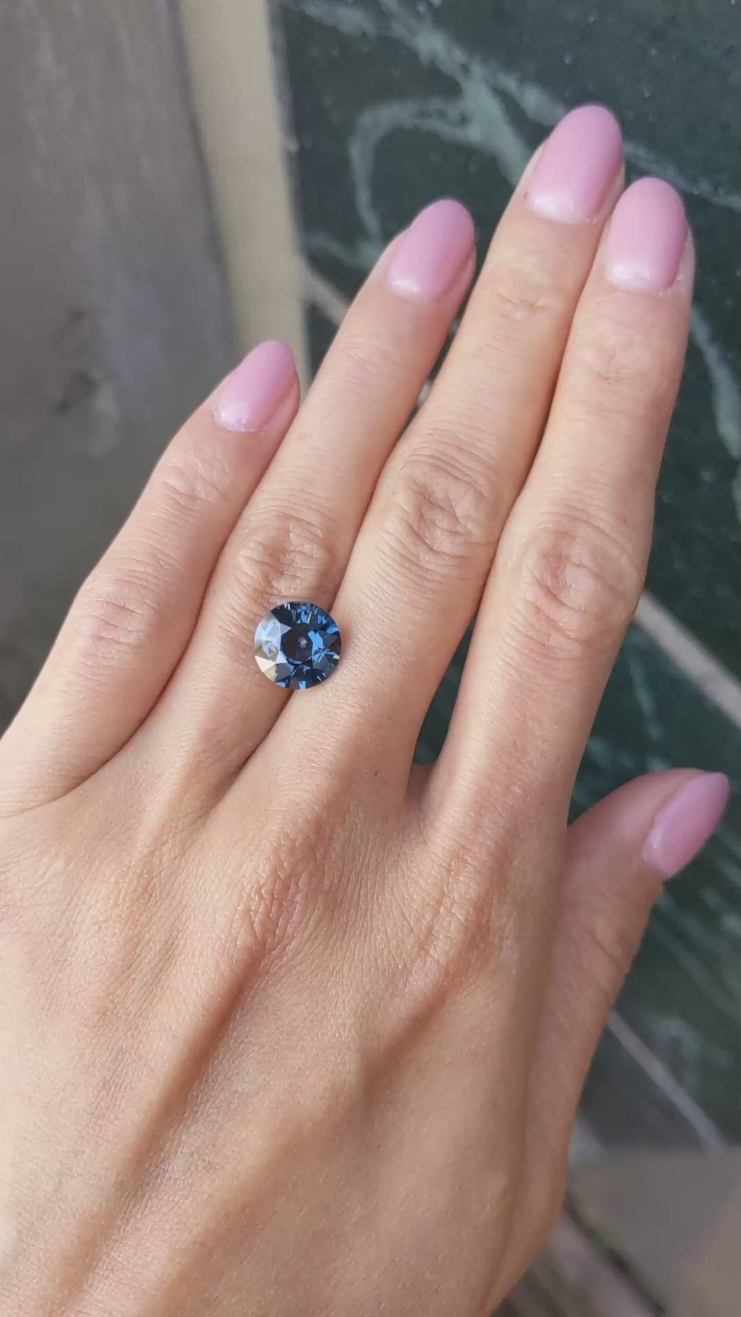 4.13 Ct. Spinel from Ceylon (Sri Lanka) Size Video