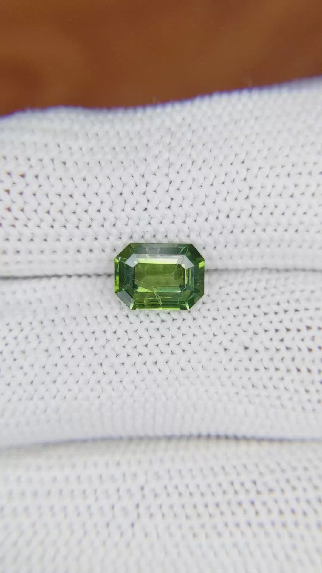 2.03 Ct. Zircon from Ceylon (Sri Lanka) Size Video