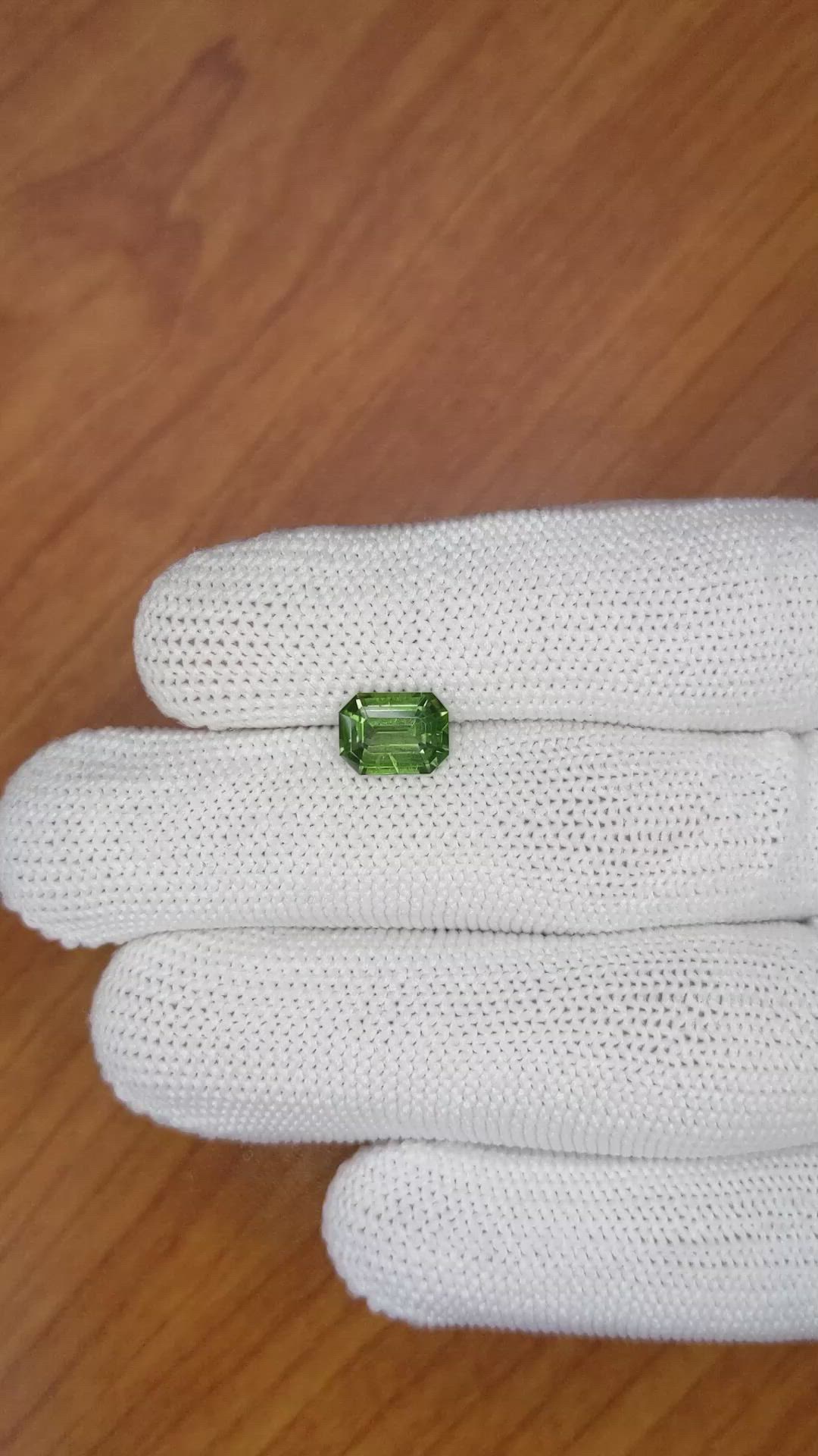 2.03 Ct. Zircon from Ceylon (Sri Lanka) Size Video