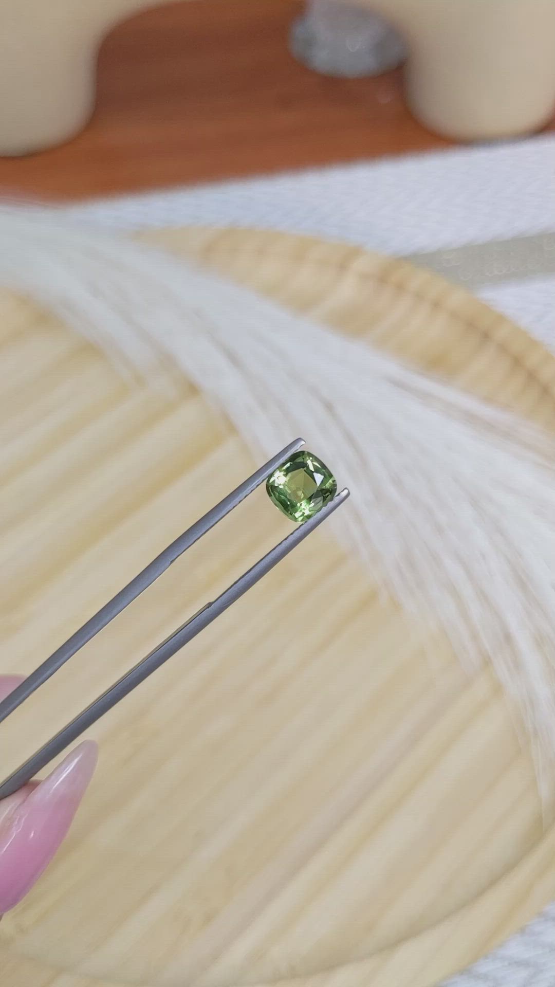 1.17 Ct. Zircon from Ceylon (Sri Lanka) Size Video