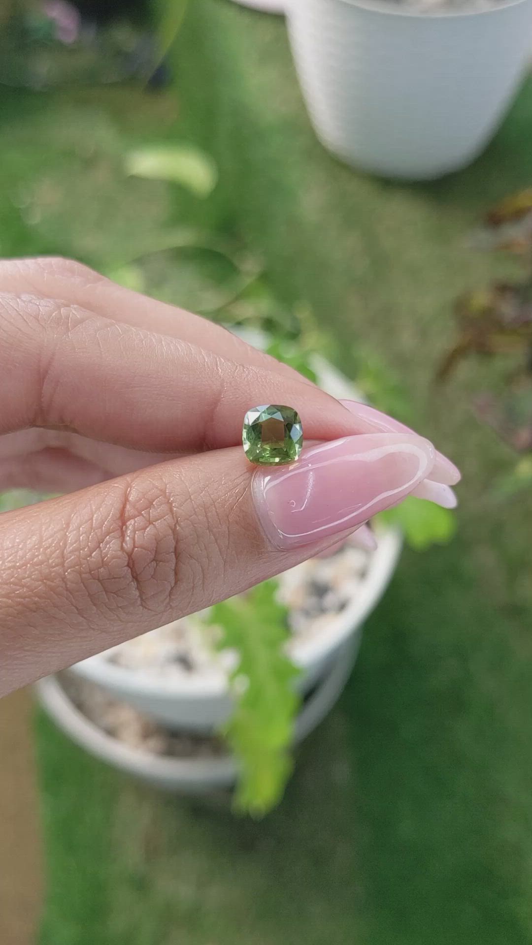 1.17 Ct. Zircon from Ceylon (Sri Lanka) Size Video
