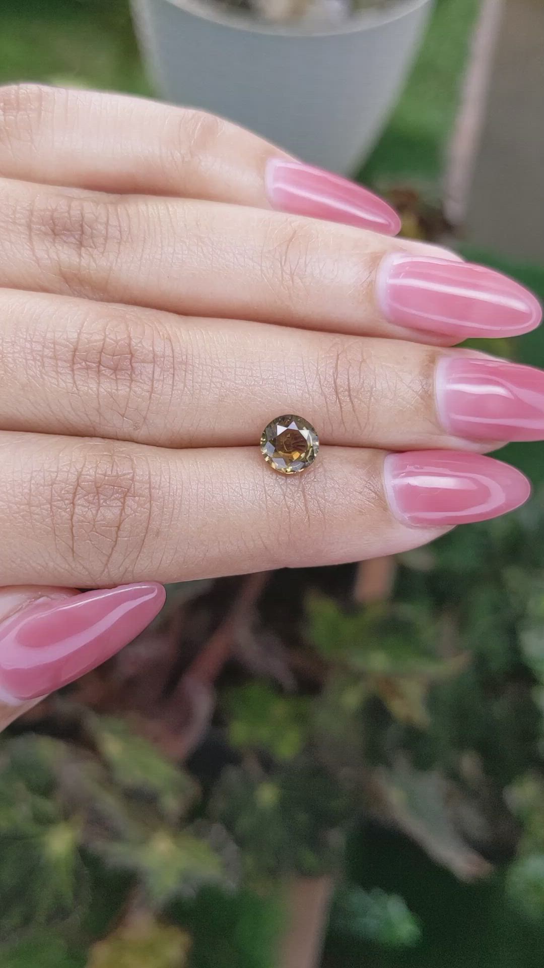 1.38 Ct. Chrysoberyl from Ceylon (Sri Lanka) Size Video