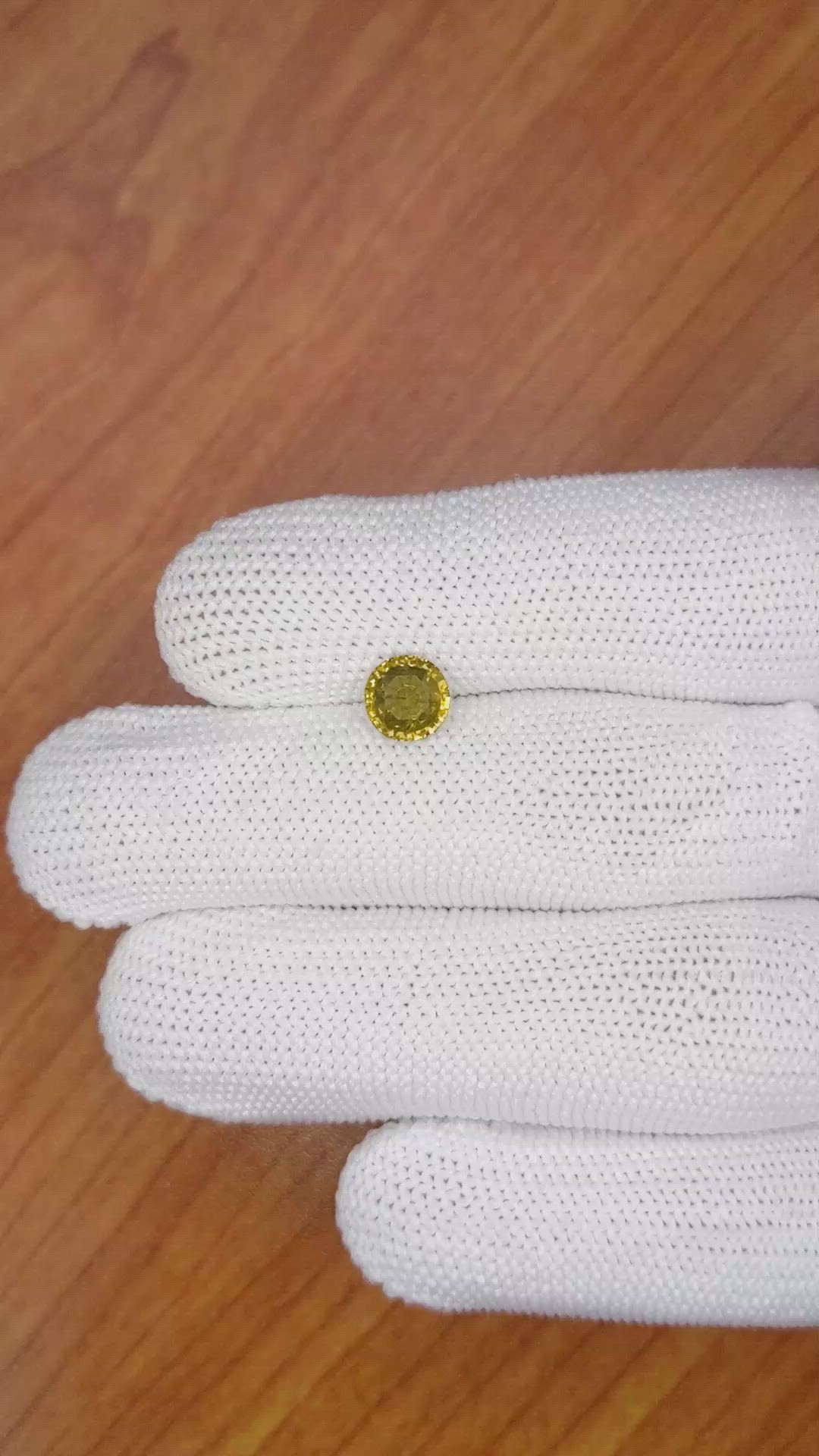 1.38 Ct. Chrysoberyl from Ceylon (Sri Lanka) Size Video