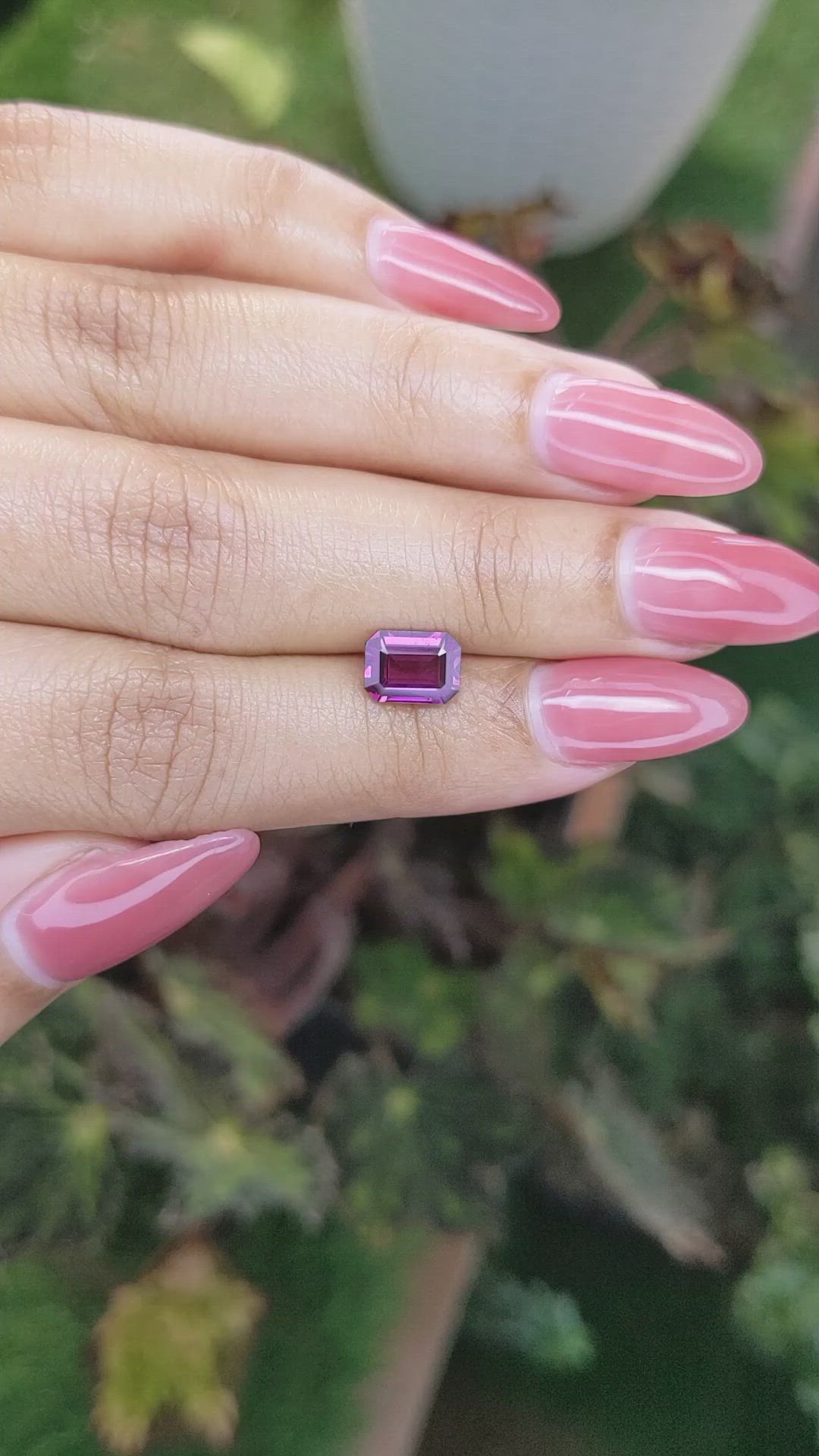 1.53 Ct. Rhodolite Garnet from Ceylon (Sri Lanka) Size Video