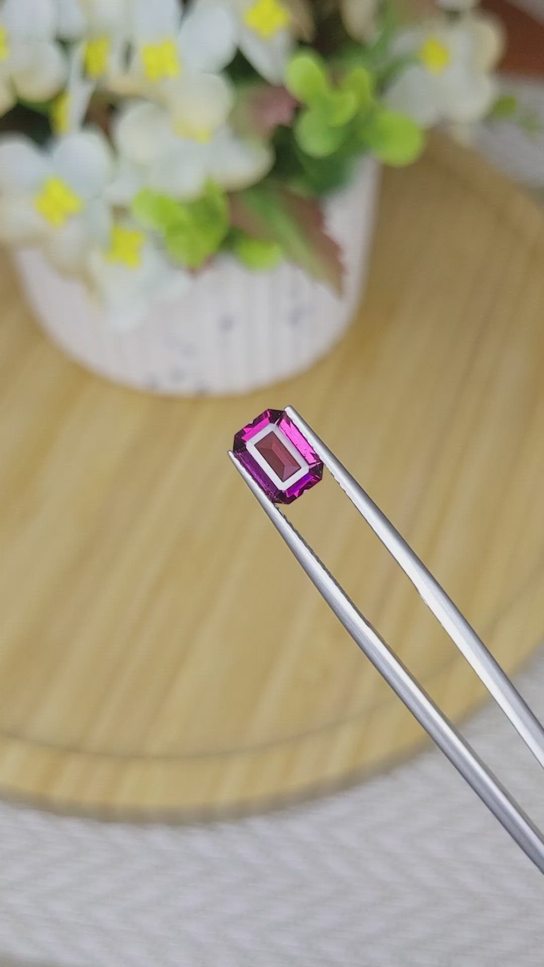 1.53 Ct. Rhodolite Garnet from Ceylon (Sri Lanka) Size Video