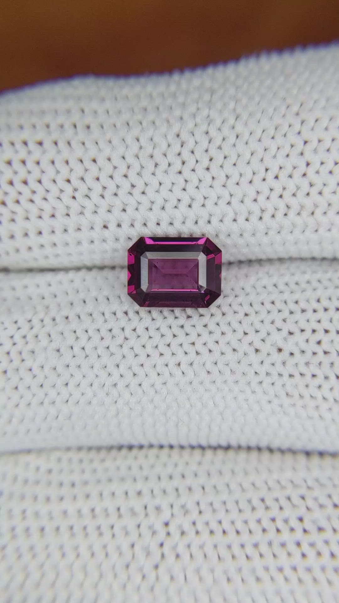 1.53 Ct. Rhodolite Garnet from Ceylon (Sri Lanka) Size Video