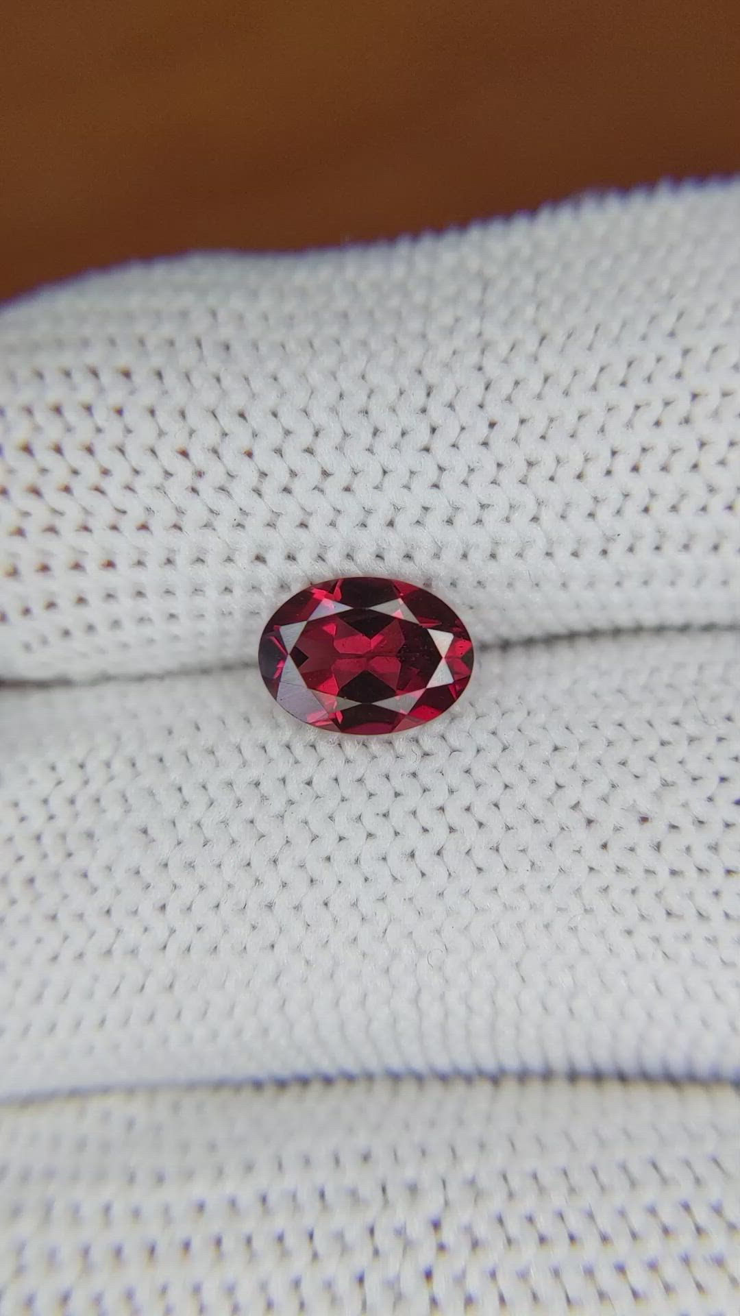 1.44 Ct. Rhodolite Garnet from Ceylon (Sri Lanka) Size Video