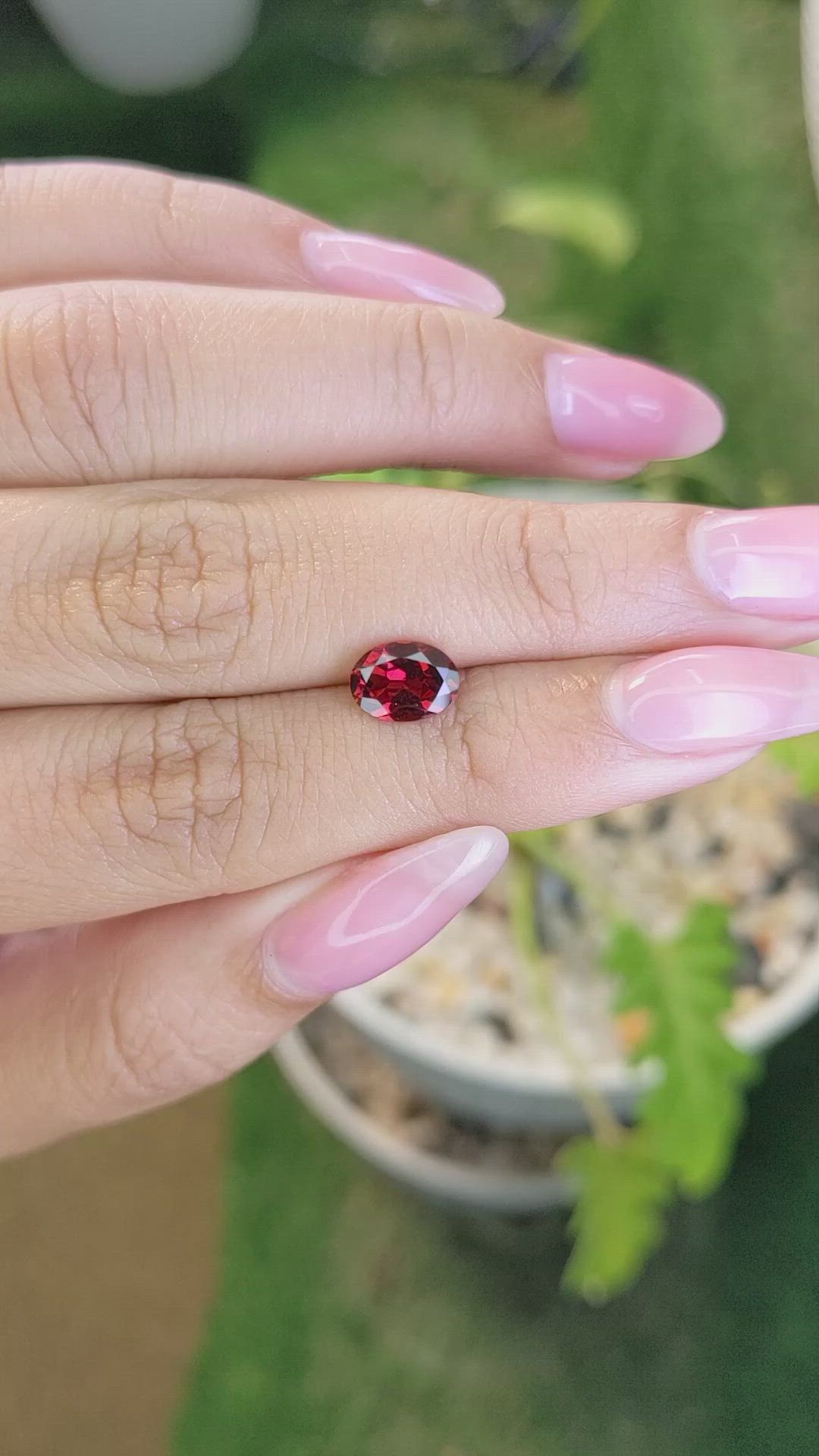 1.44 Ct. Rhodolite Garnet from Ceylon (Sri Lanka) Size Video