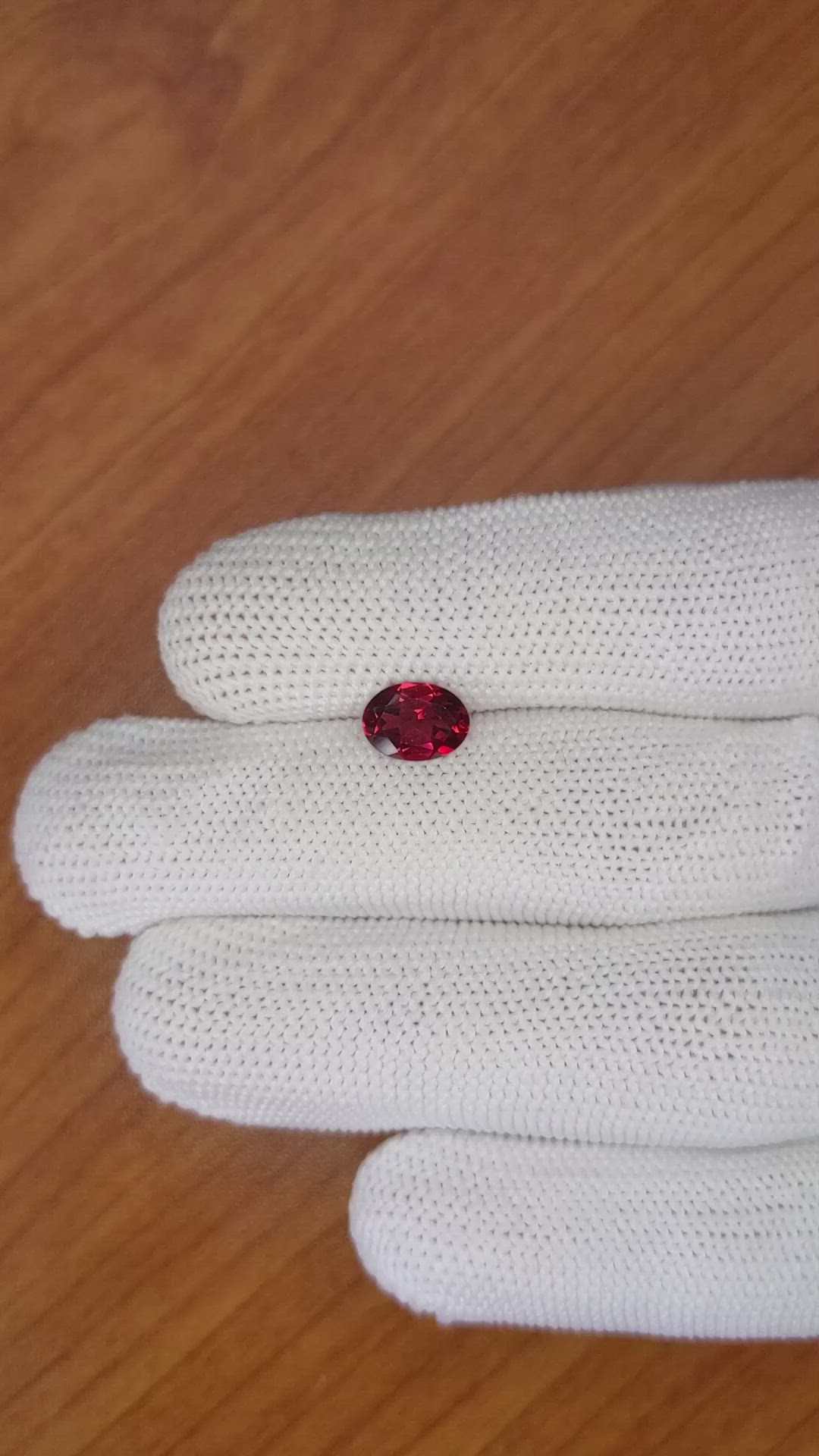 1.44 Ct. Rhodolite Garnet from Ceylon (Sri Lanka) Size Video
