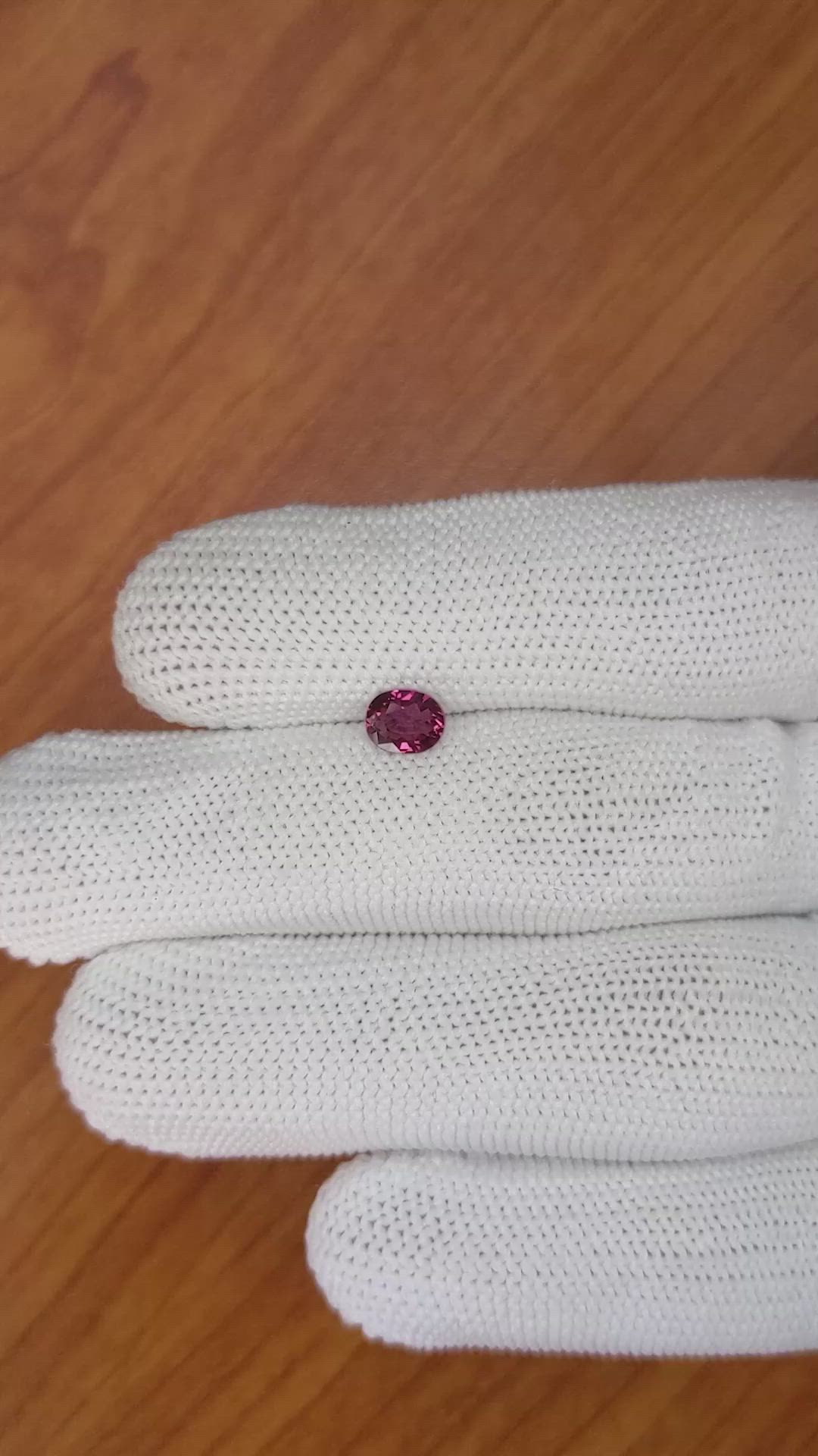0.96 Ct. Rhodolite Garnet from Ceylon (Sri Lanka) Size Video