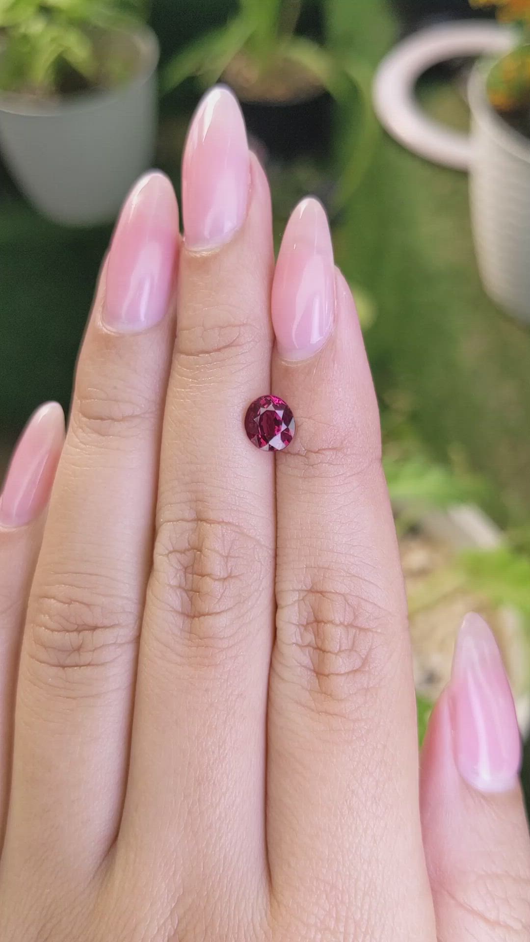 1.28 Ct. Rhodolite Garnet from Ceylon (Sri Lanka) Size Video