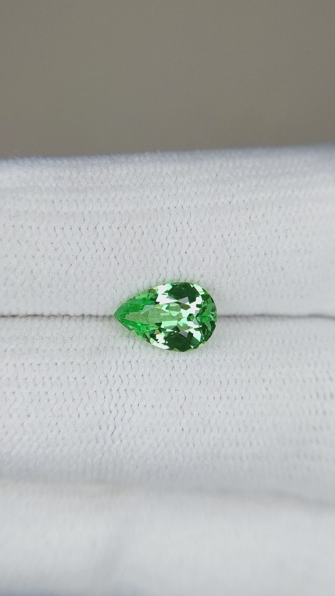 1.33 Ct. Tsavorite Garnet from Tanzania Size Video