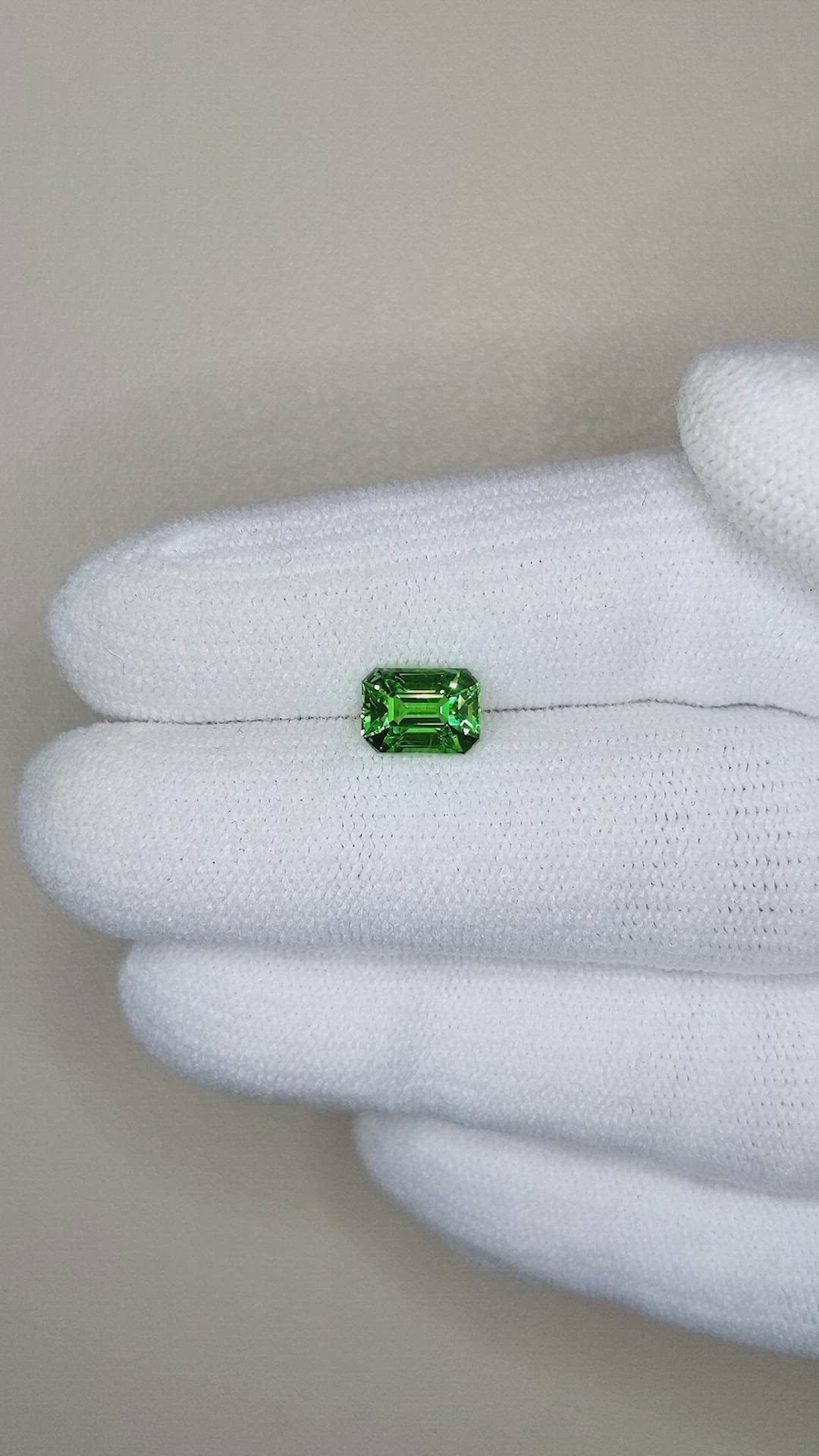 1.49 Ct. Tsavorite Garnet from Tanzania Size Video
