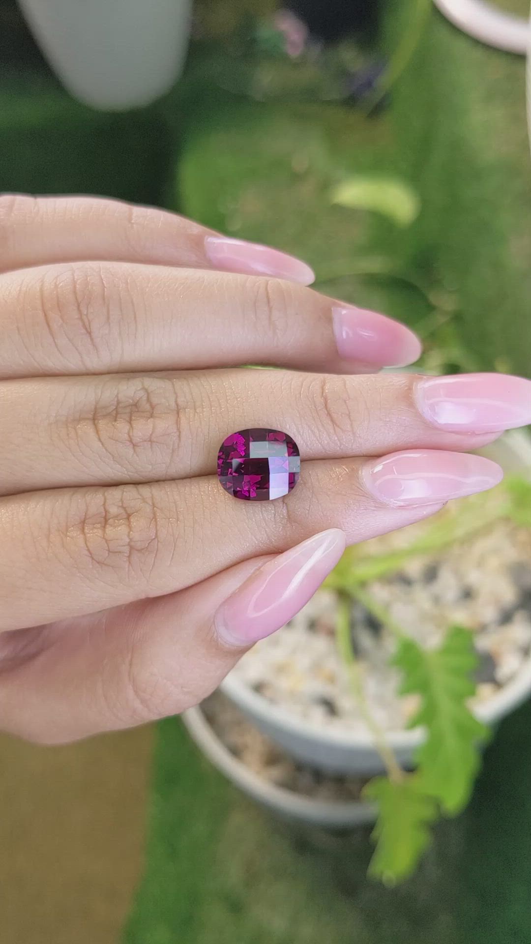 6.22 Ct. Garnet from Ceylon (Sri Lanka) Size Video