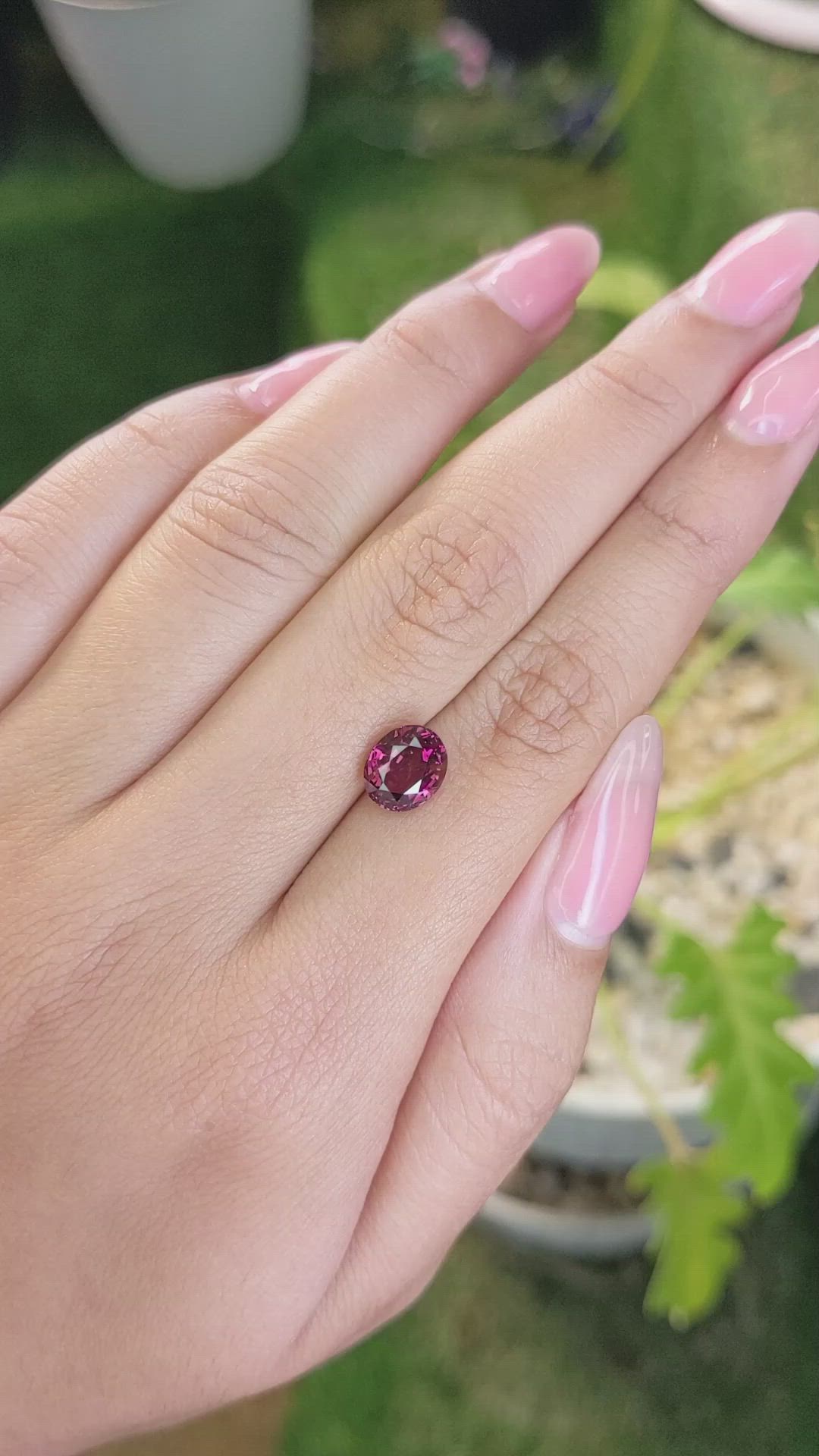 2.42 Ct. Spinel from Ceylon (Sri Lanka) Size Video